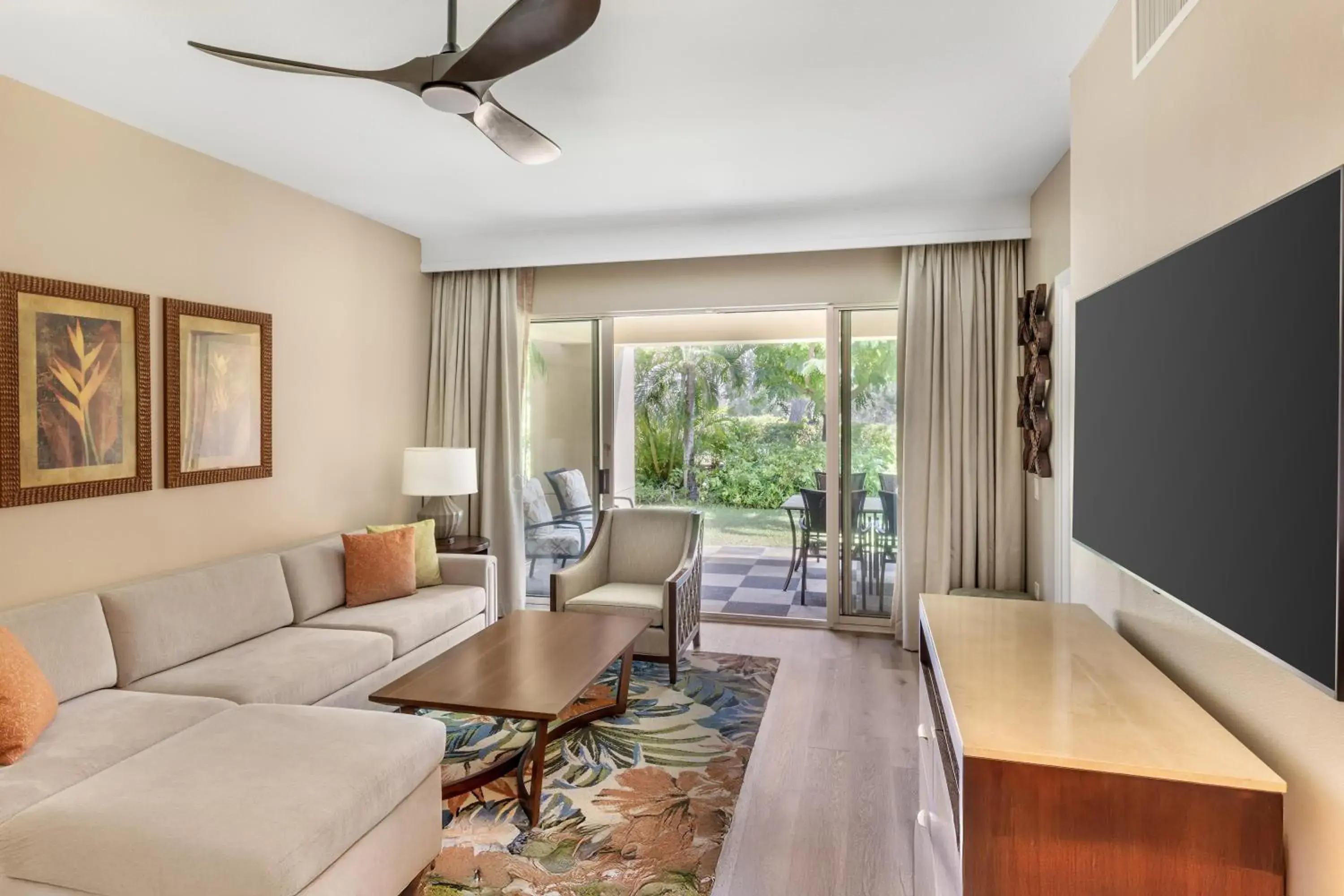 Living room in Hilton Grand Vacations Club Kohala Suites Waikoloa Living room in Hilton Grand Vacations Club Kohala Suites Waikoloa