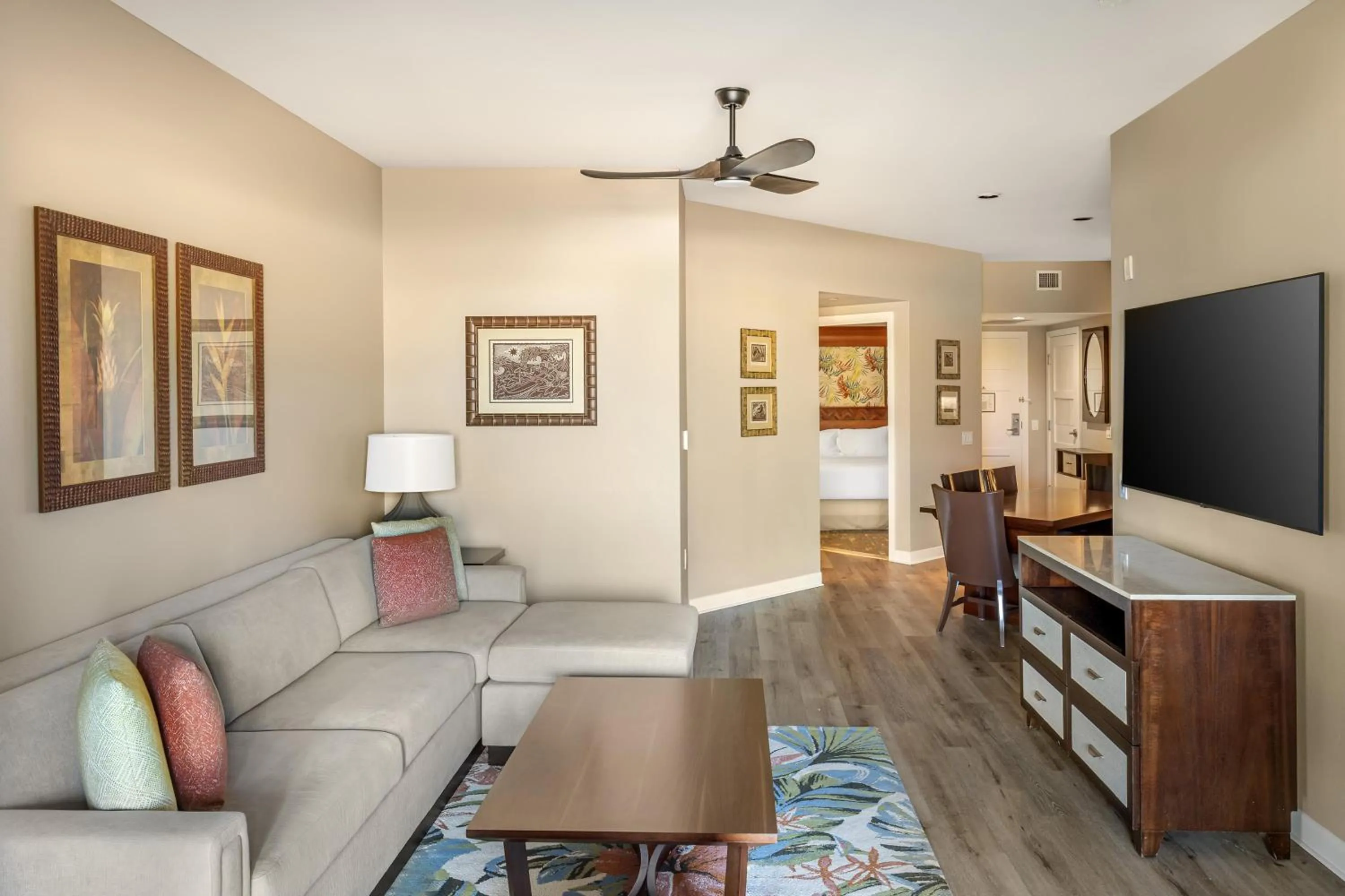 Living room in Hilton Grand Vacations Club Kohala Suites Waikoloa