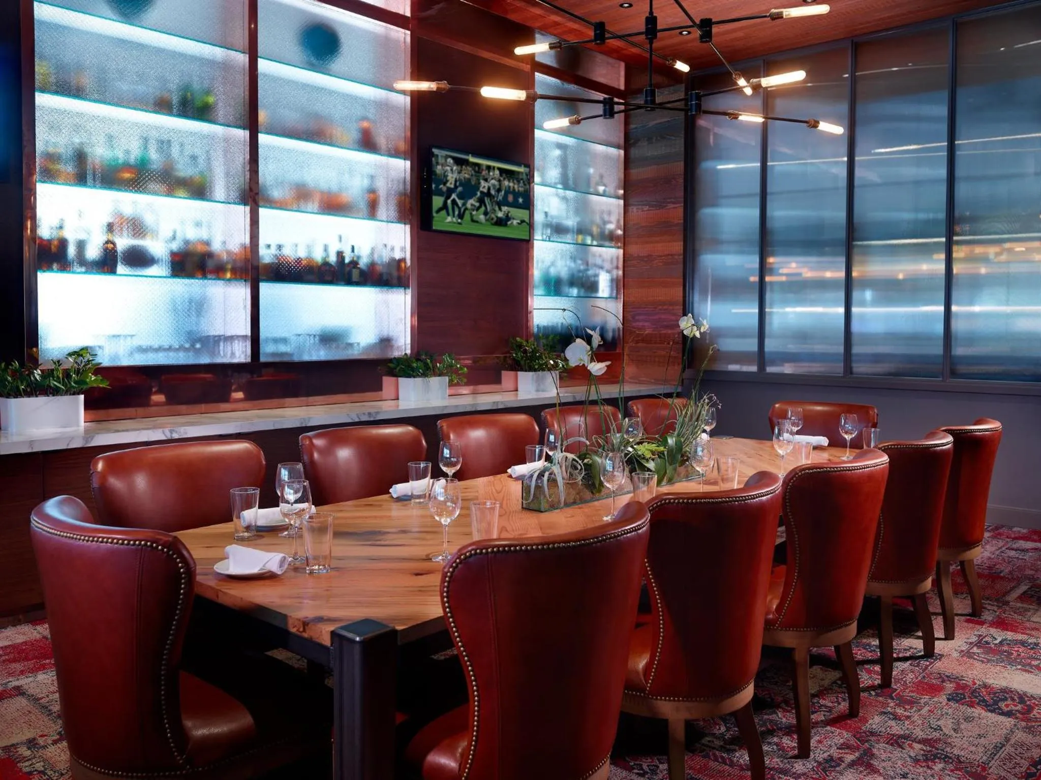 Restaurant/places to eat in Omni Frisco at The Star