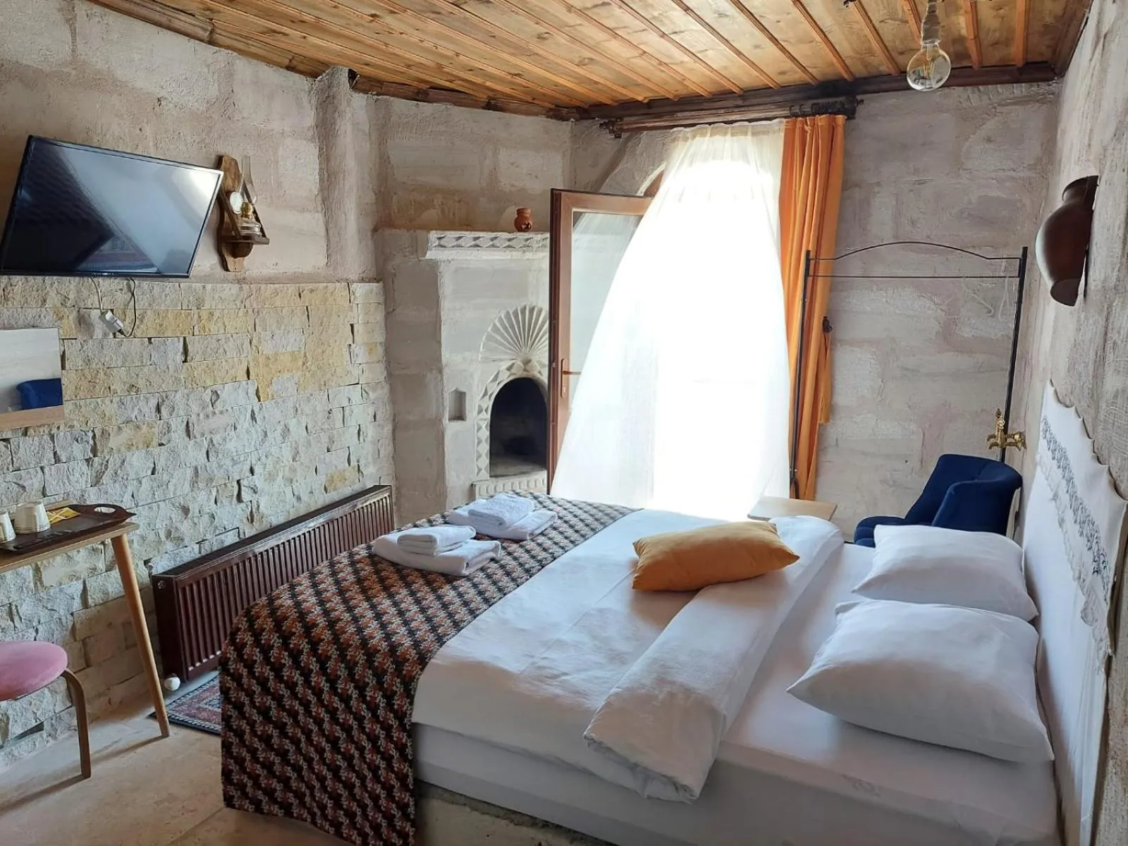 Bed in Duru Cappadocia Stone House