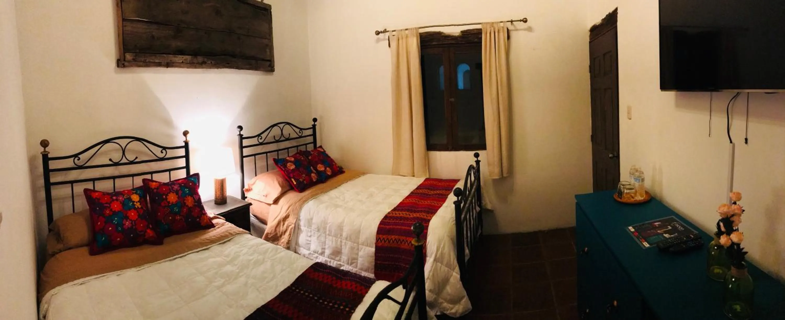 Bed in Luna Maya Antigua