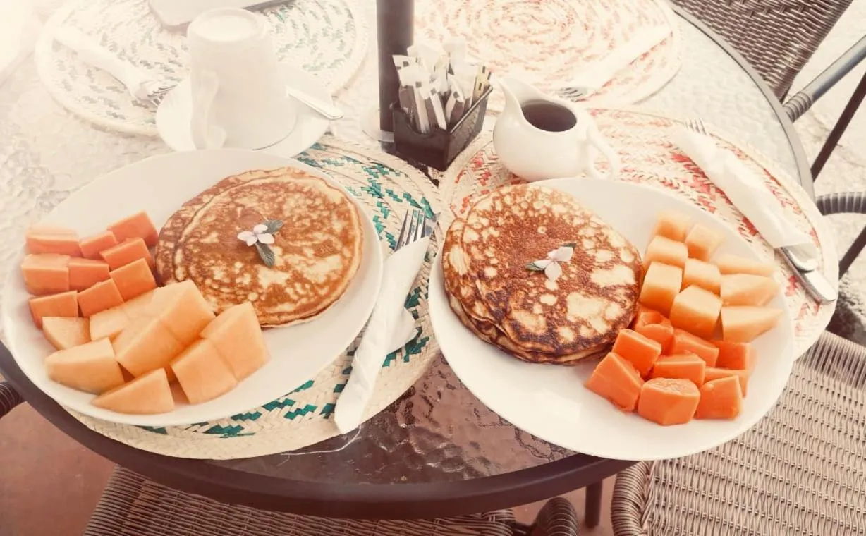 Breakfast in Luna Maya Antigua