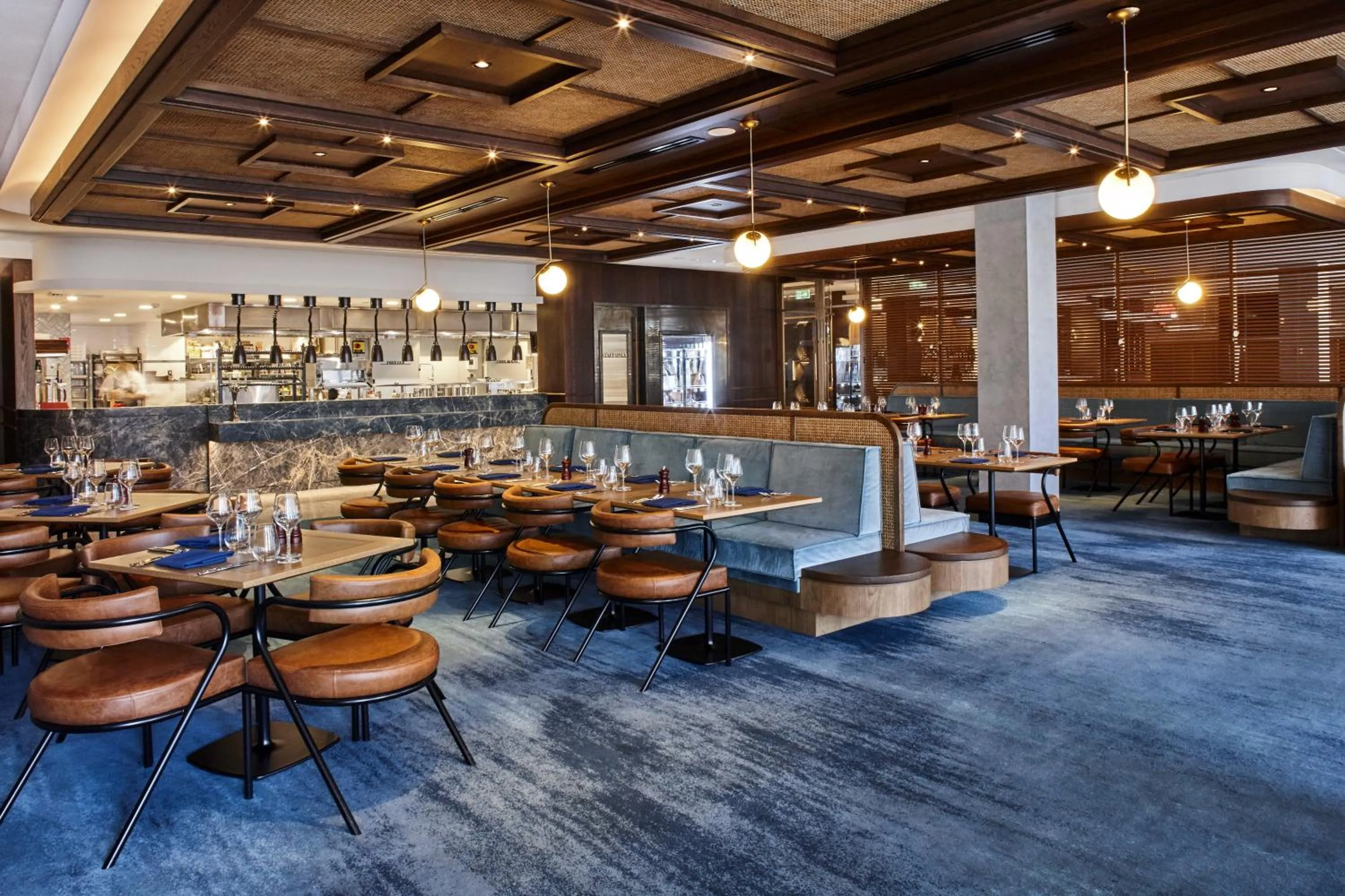 Restaurant/places to eat in The Gem Hotel