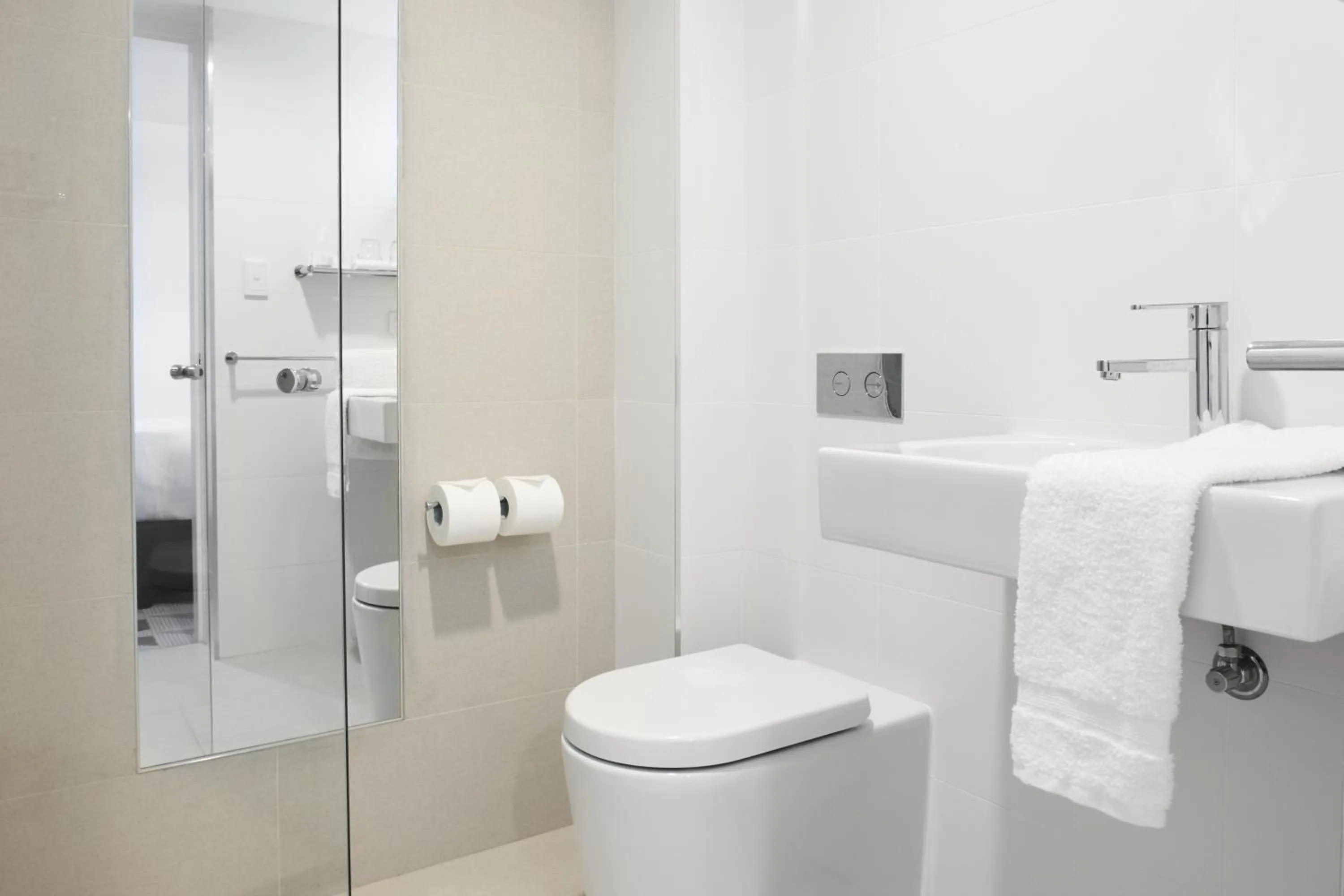 Bathroom in The Gem Hotel