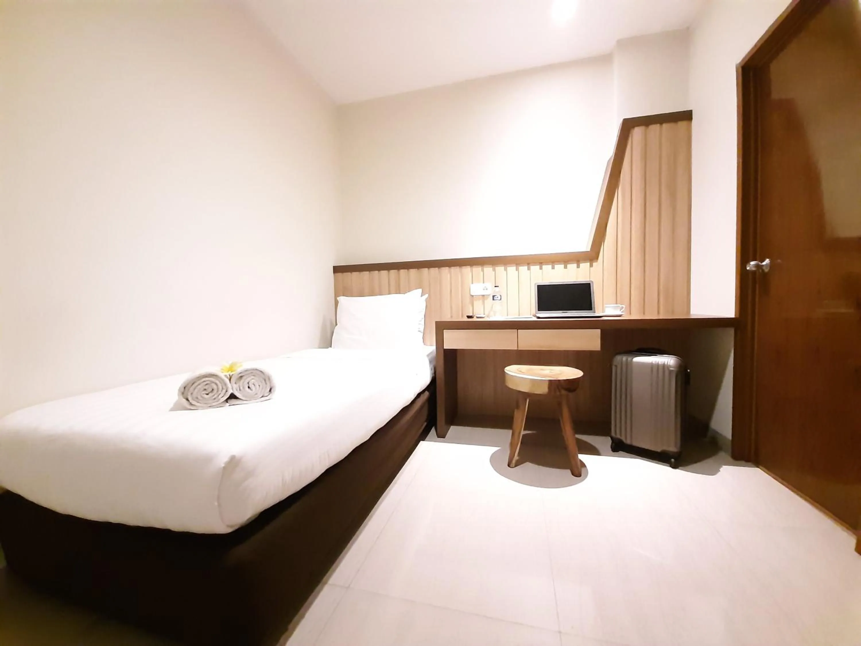 Bed in Hotel Pantes Kota Lama Semarang