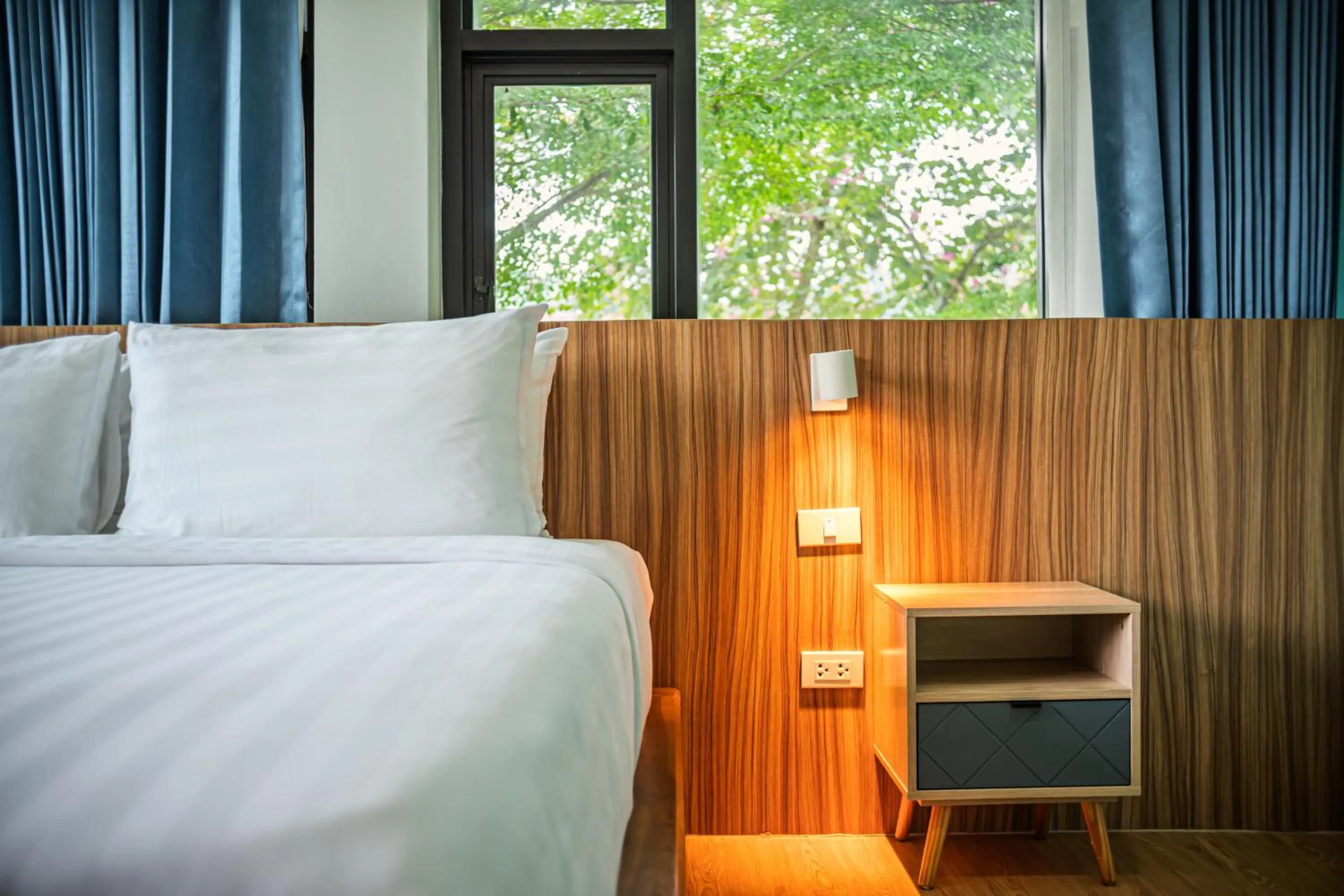 Bed in The Tree Riverside Resort Kaeng Krachan