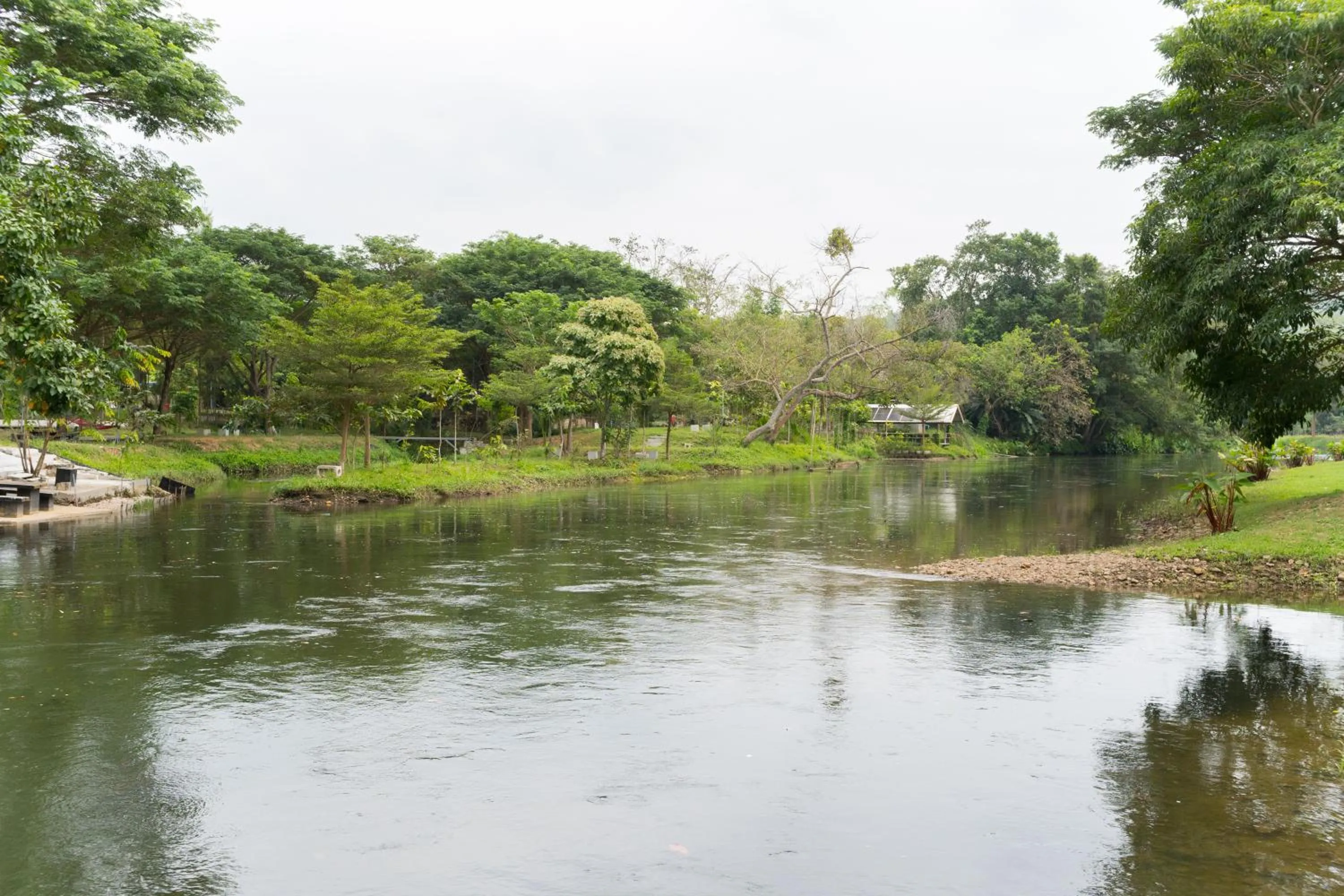 The Tree Riverside Resort Kaeng Krachan