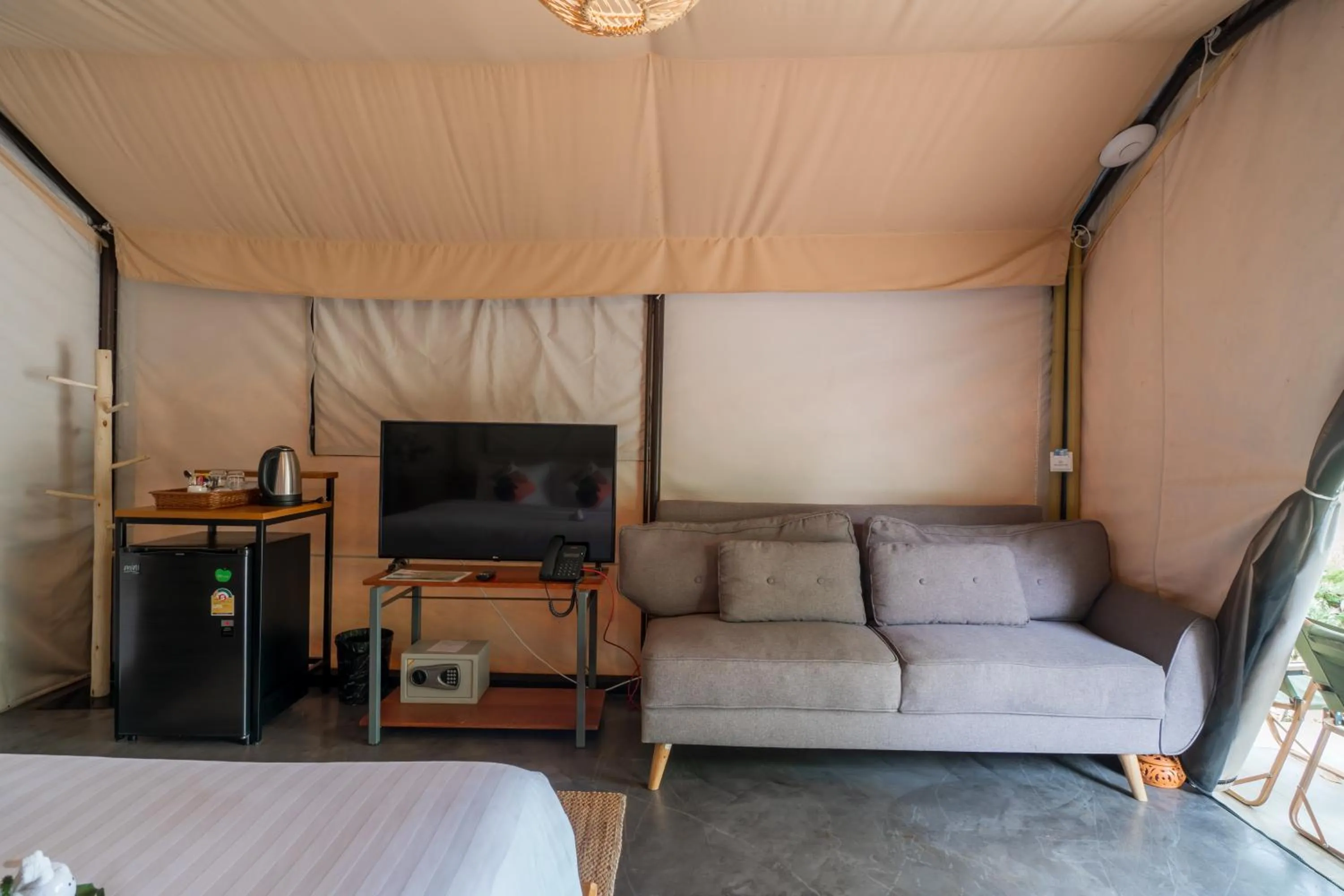 The Tree Riverside Resort Kaeng Krachan