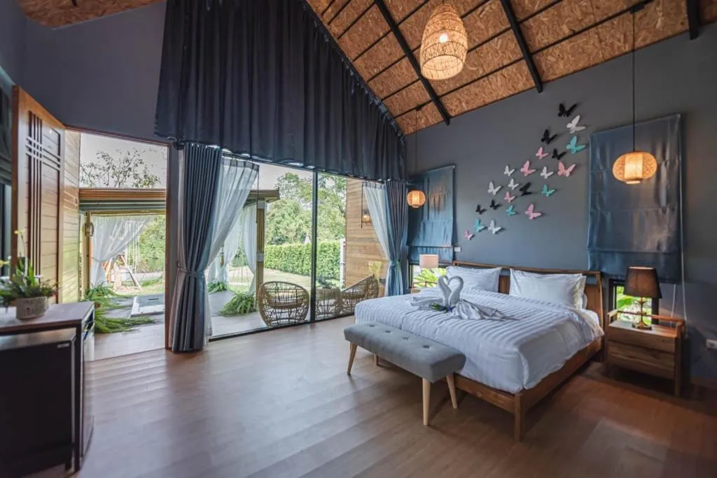 Bed in The Tree Riverside Resort Kaeng Krachan