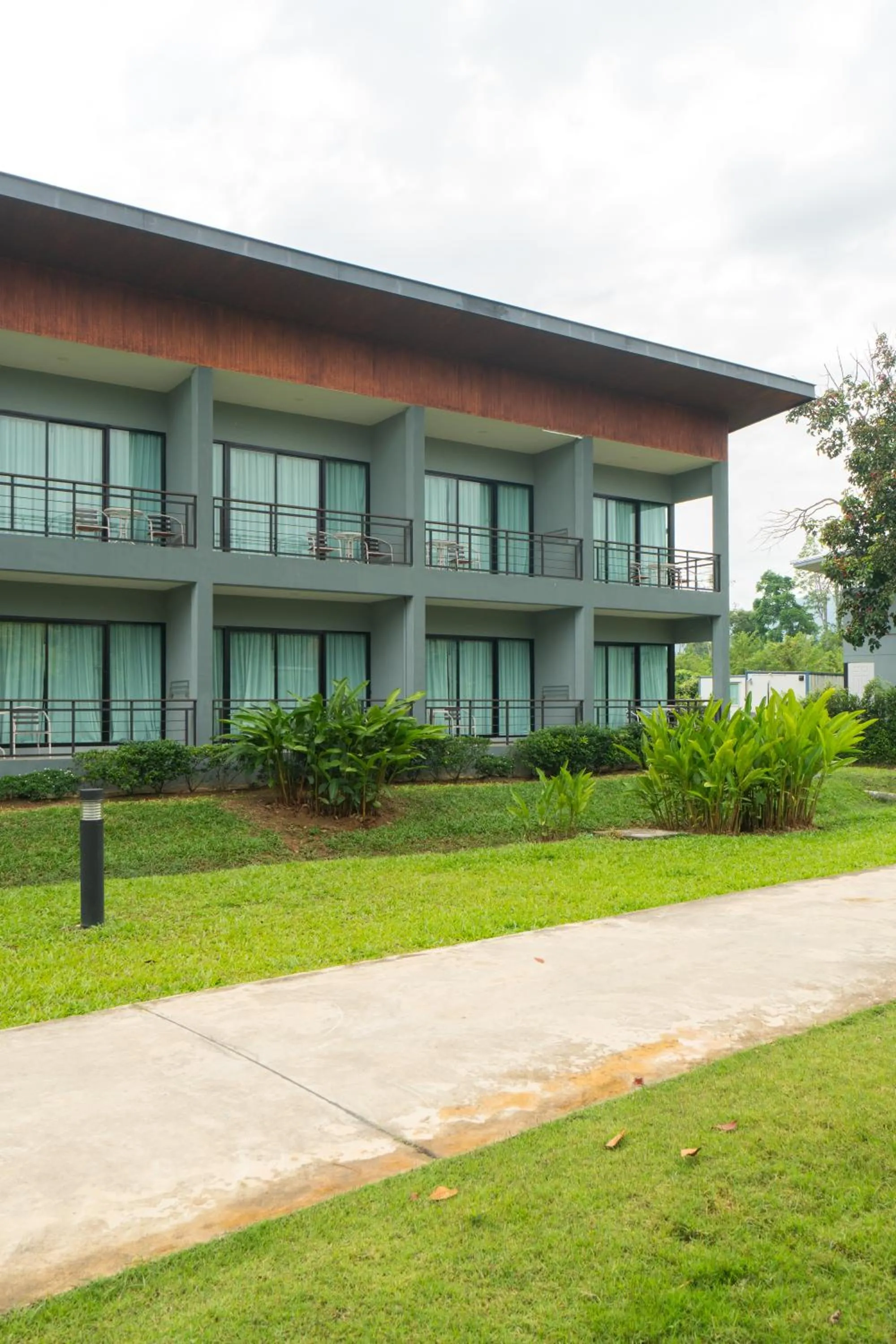 The Tree Riverside Resort Kaeng Krachan