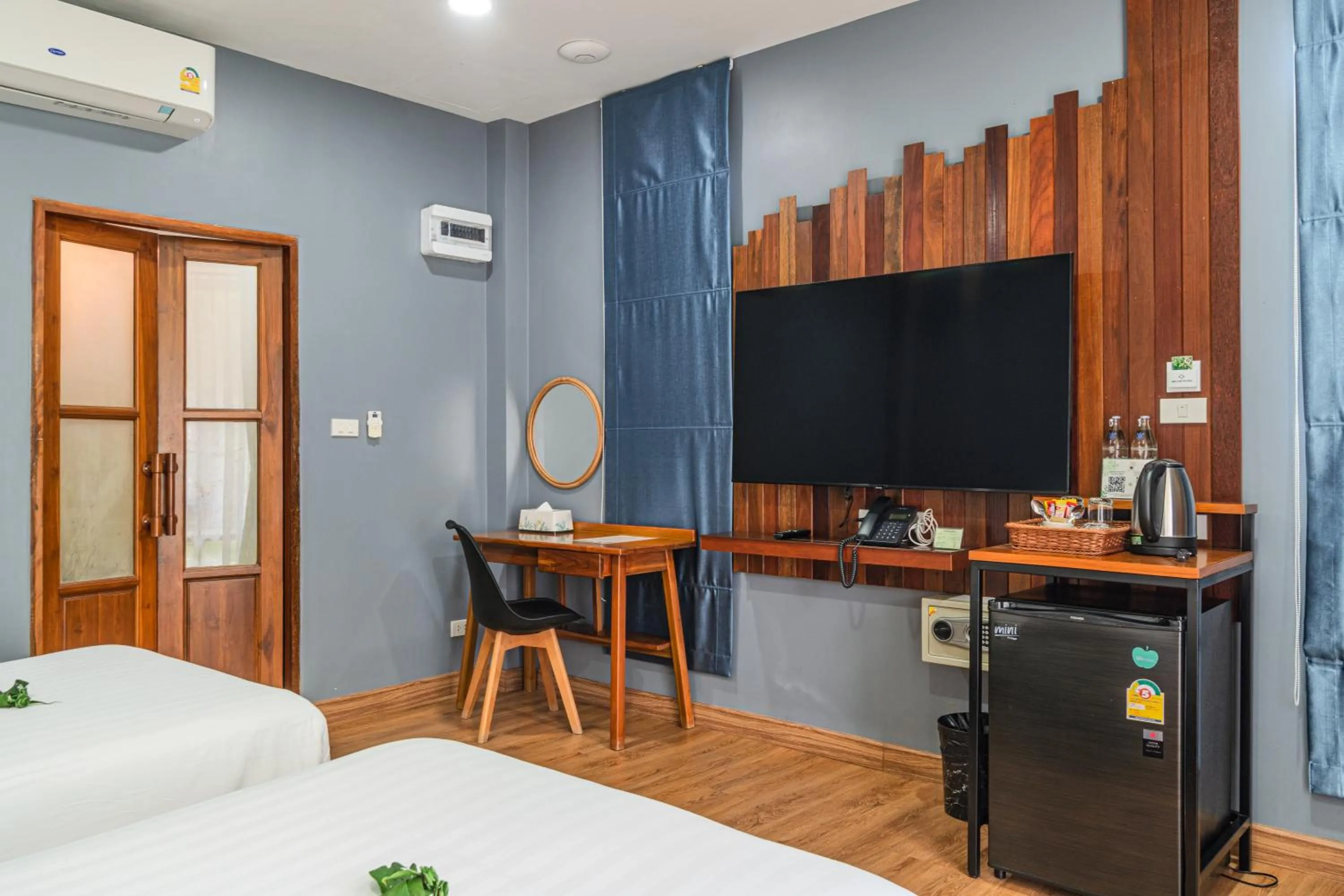 Bed in The Tree Riverside Resort Kaeng Krachan