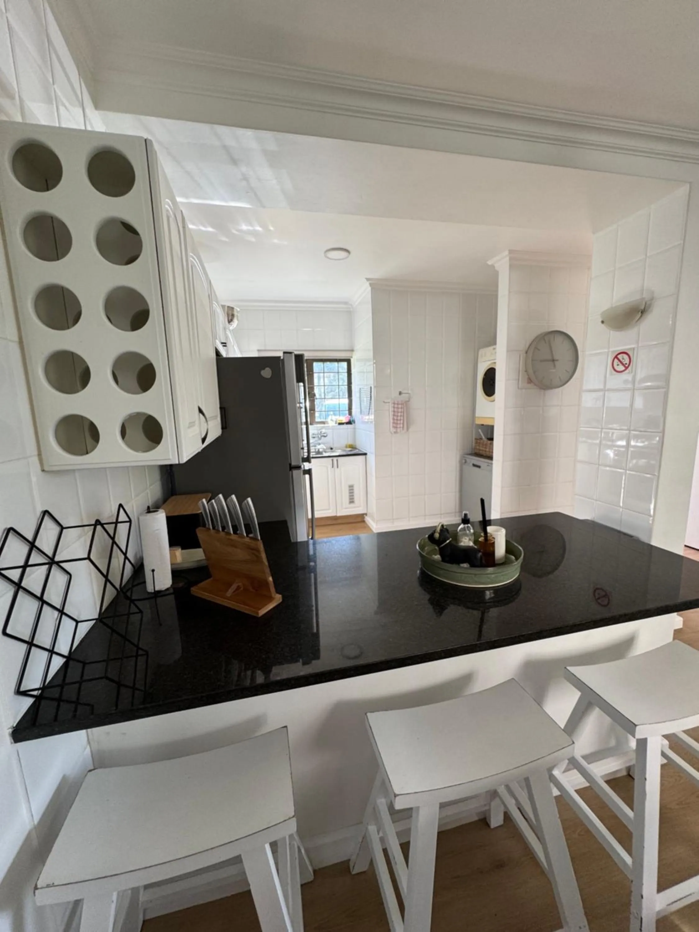 Kitchen or kitchenette in Tides End