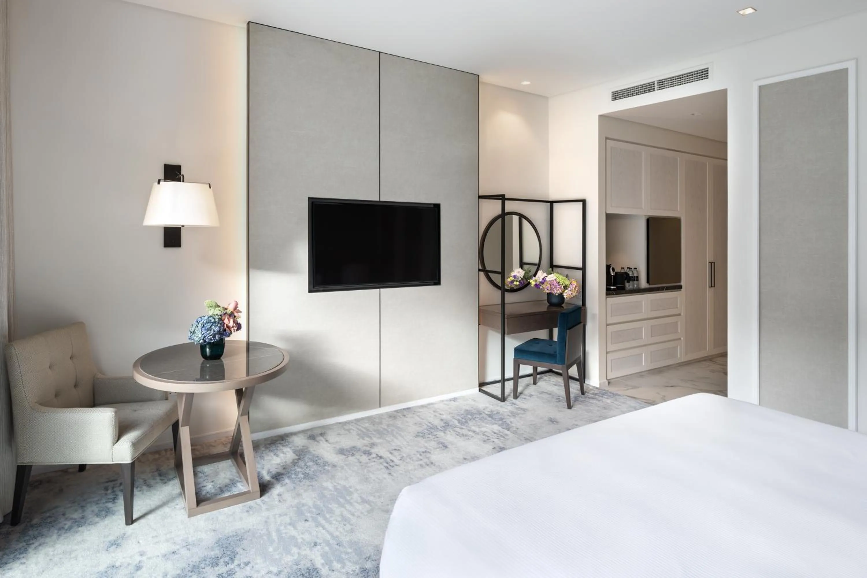 Bedroom, Bed in Address Beach Resort Fujairah