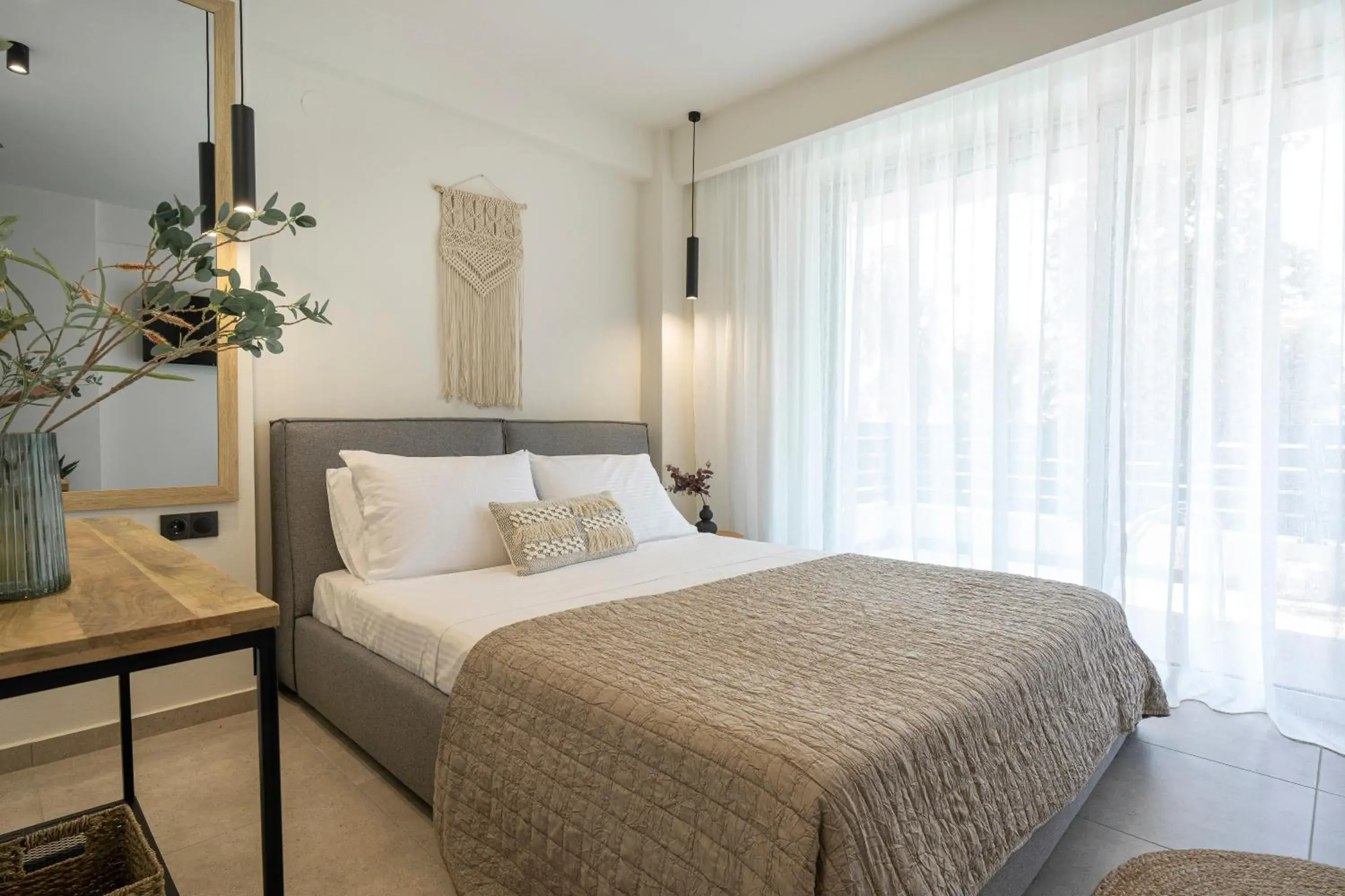 Aelia Seaside Luxury Suites Aelia Seaside Luxury Suites