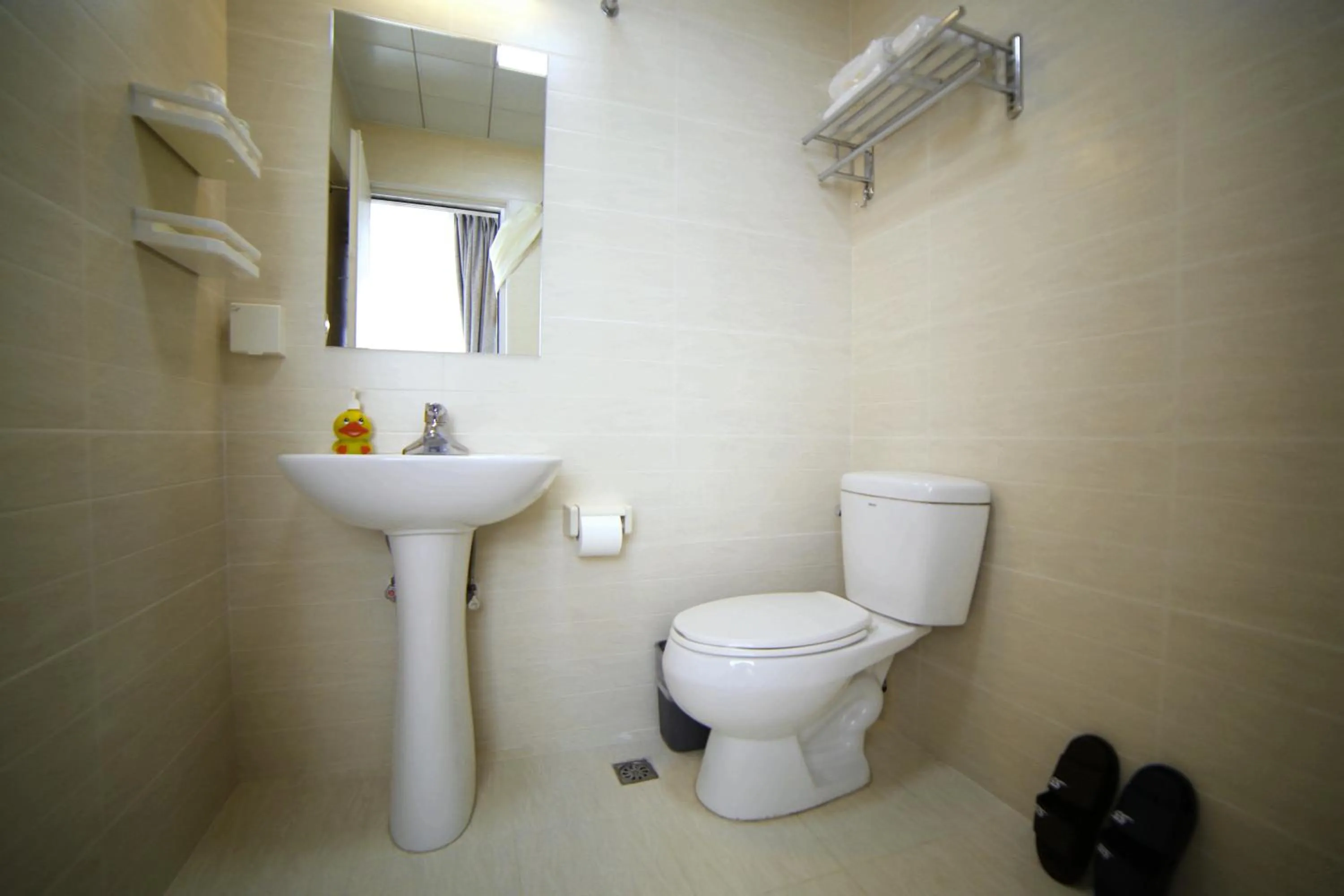 Bathroom in Beijing Sicily Hotel