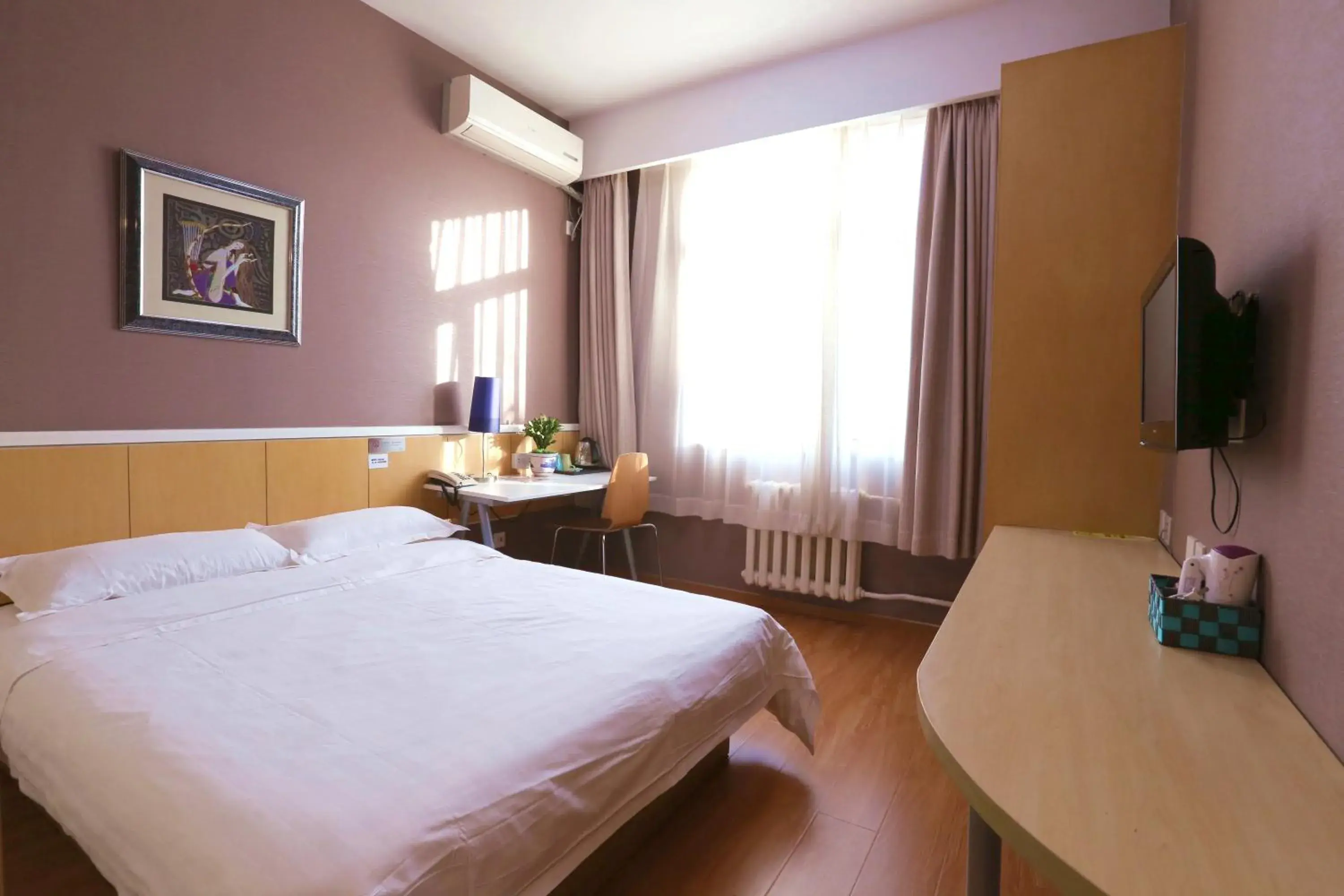 Standard Double Room in Beijing Sicily Hotel Standard Double Room in Beijing Sicily Hotel