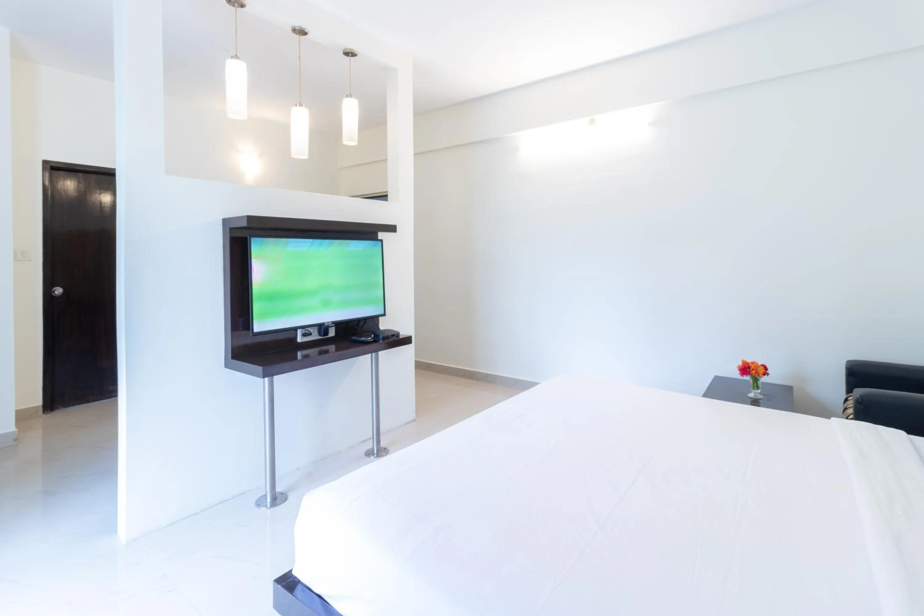 Bed in Sanctum Suites Domlur Bangalore