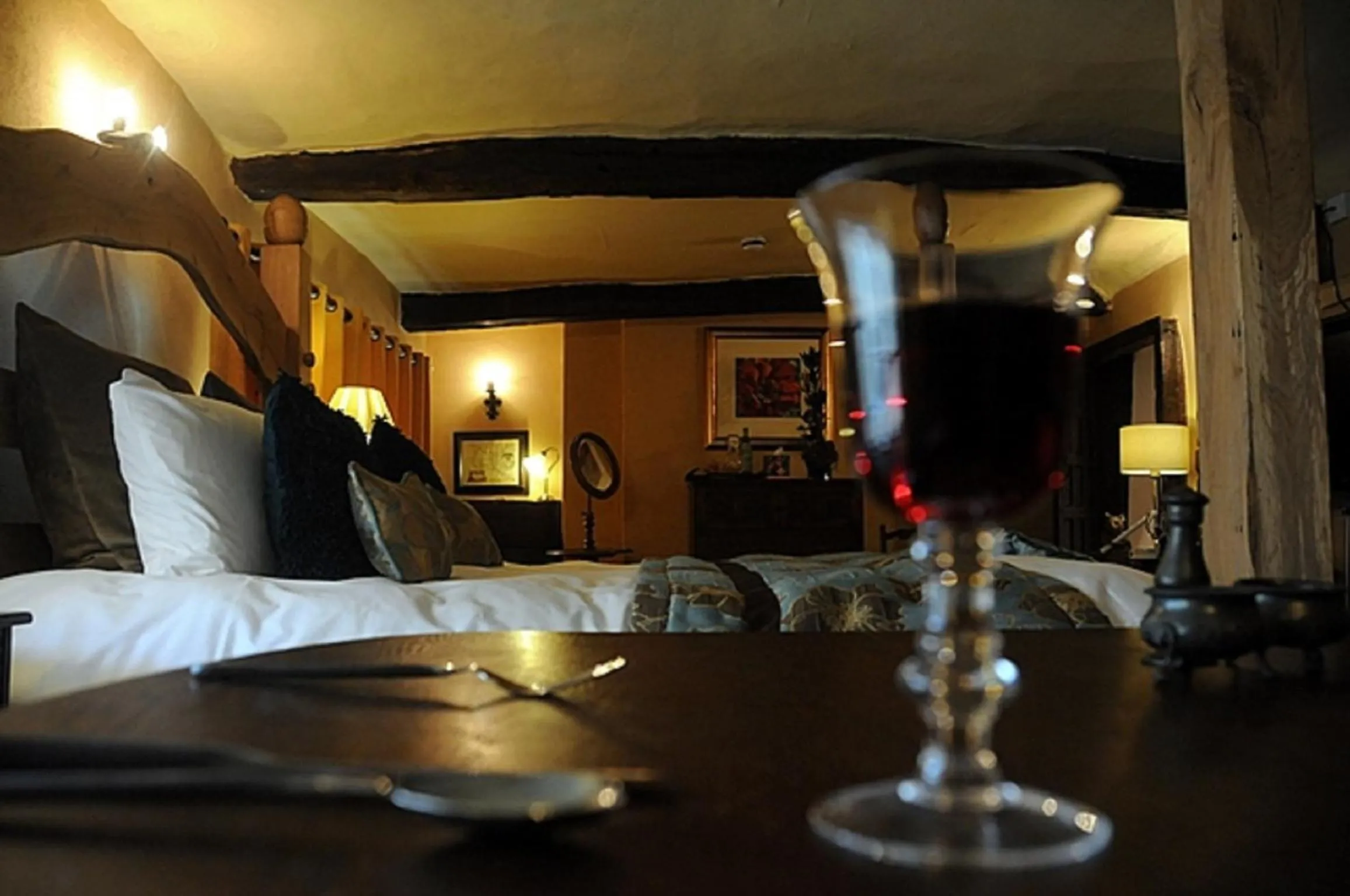 Bed in The Frenchgate Hotel