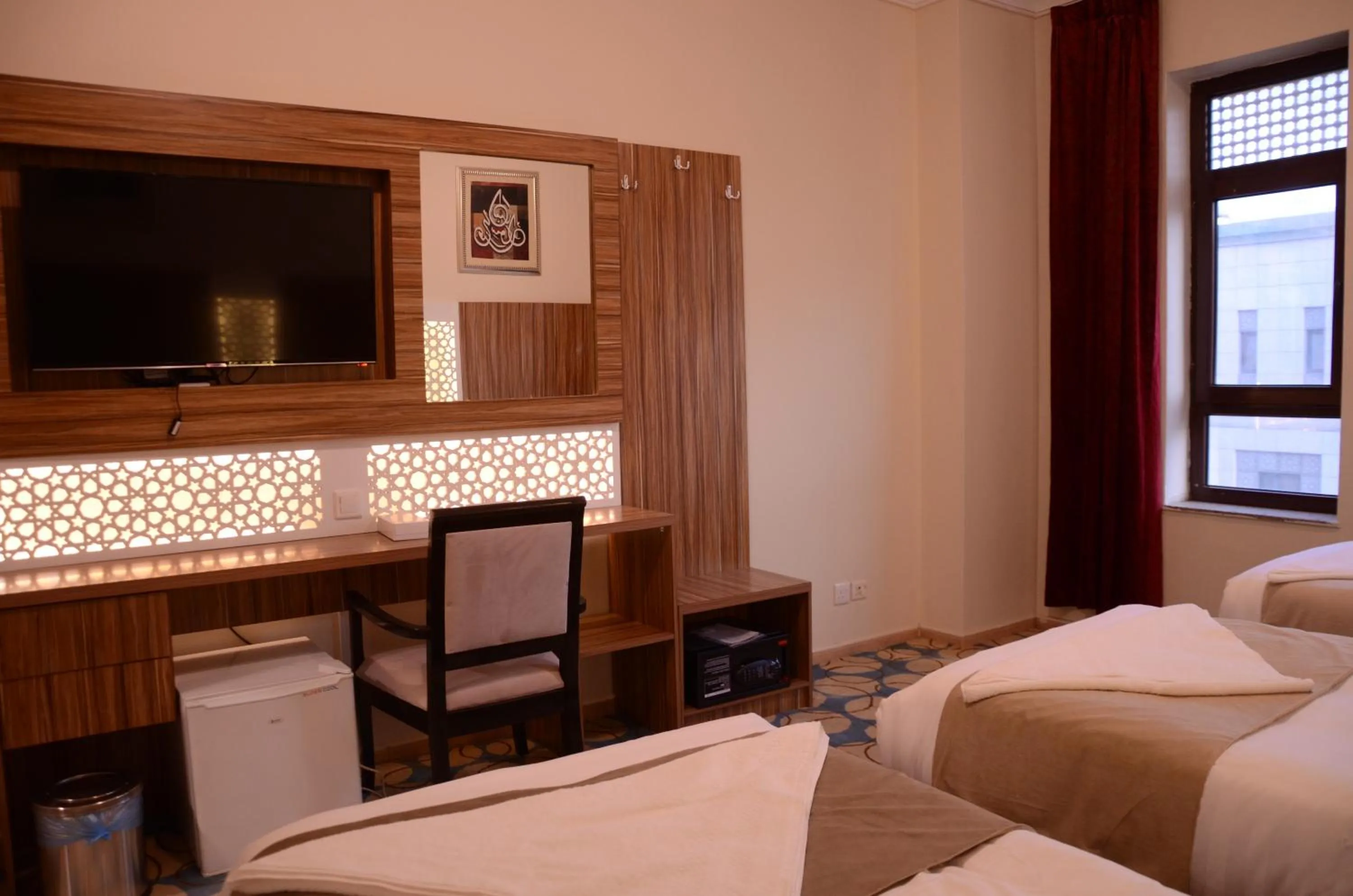 TV and multimedia, Bed in Artal Al Alami Hotel