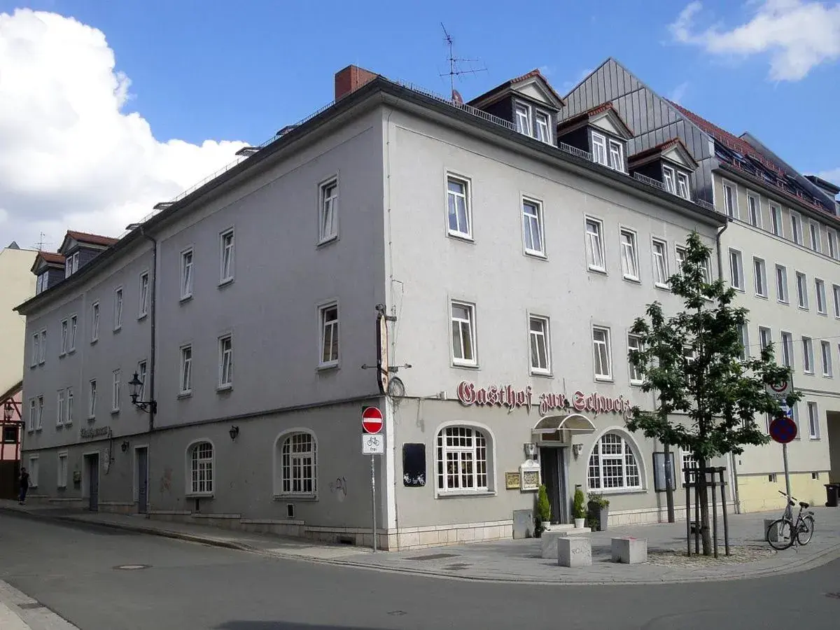 Property building in Gasthof zur Schweiz Property building in Gasthof zur Schweiz