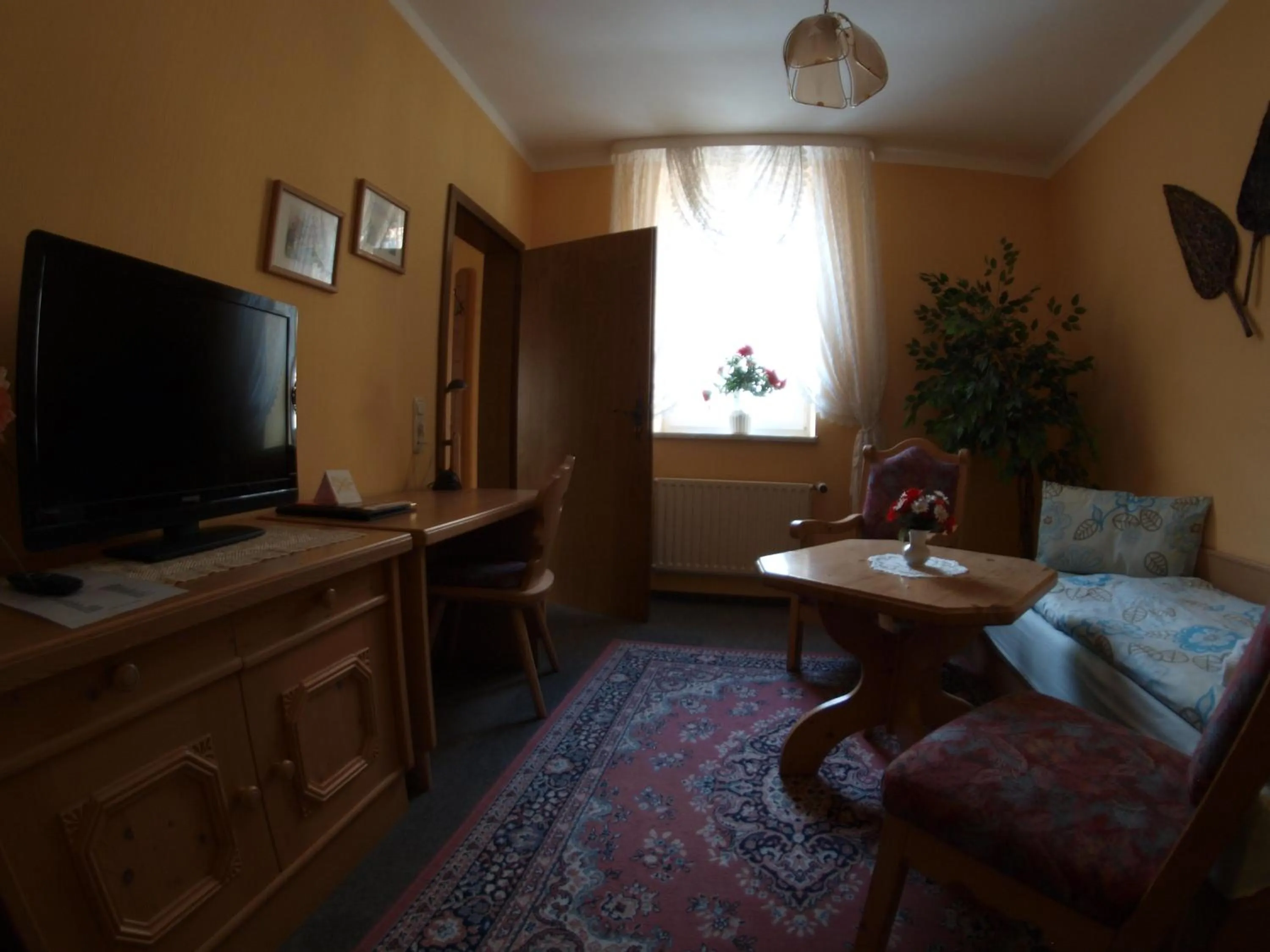 Photo of the whole room in Gasthof zur Schweiz