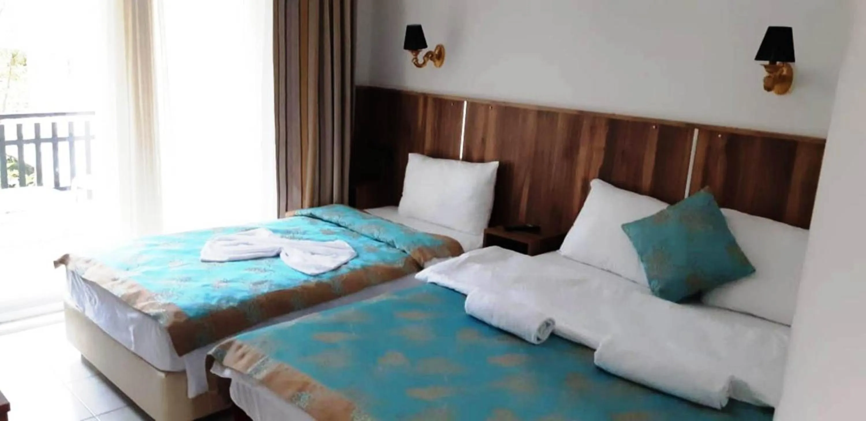 Bed in Elijah Hotel