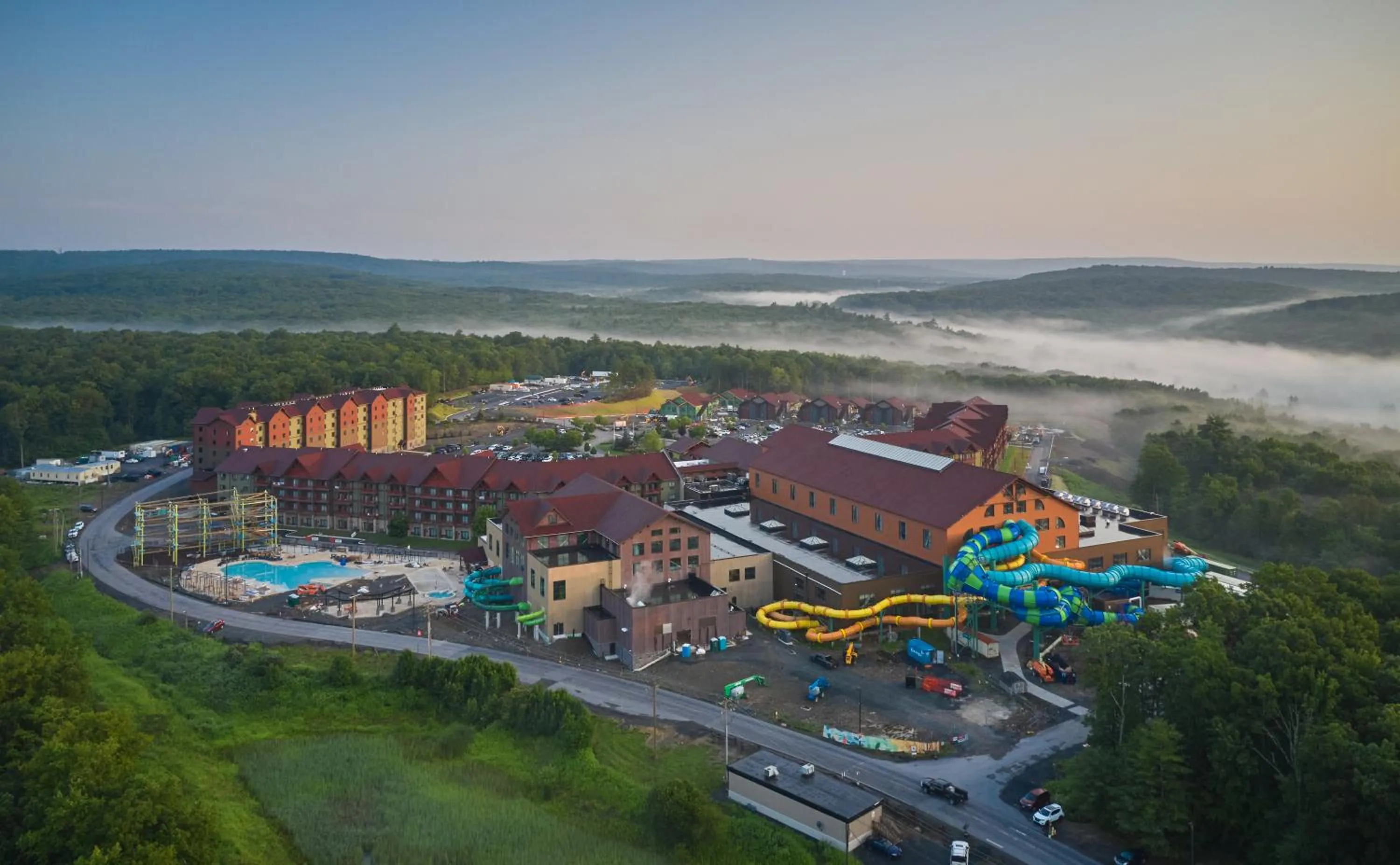 Property building in Great Wolf Lodge Poconos