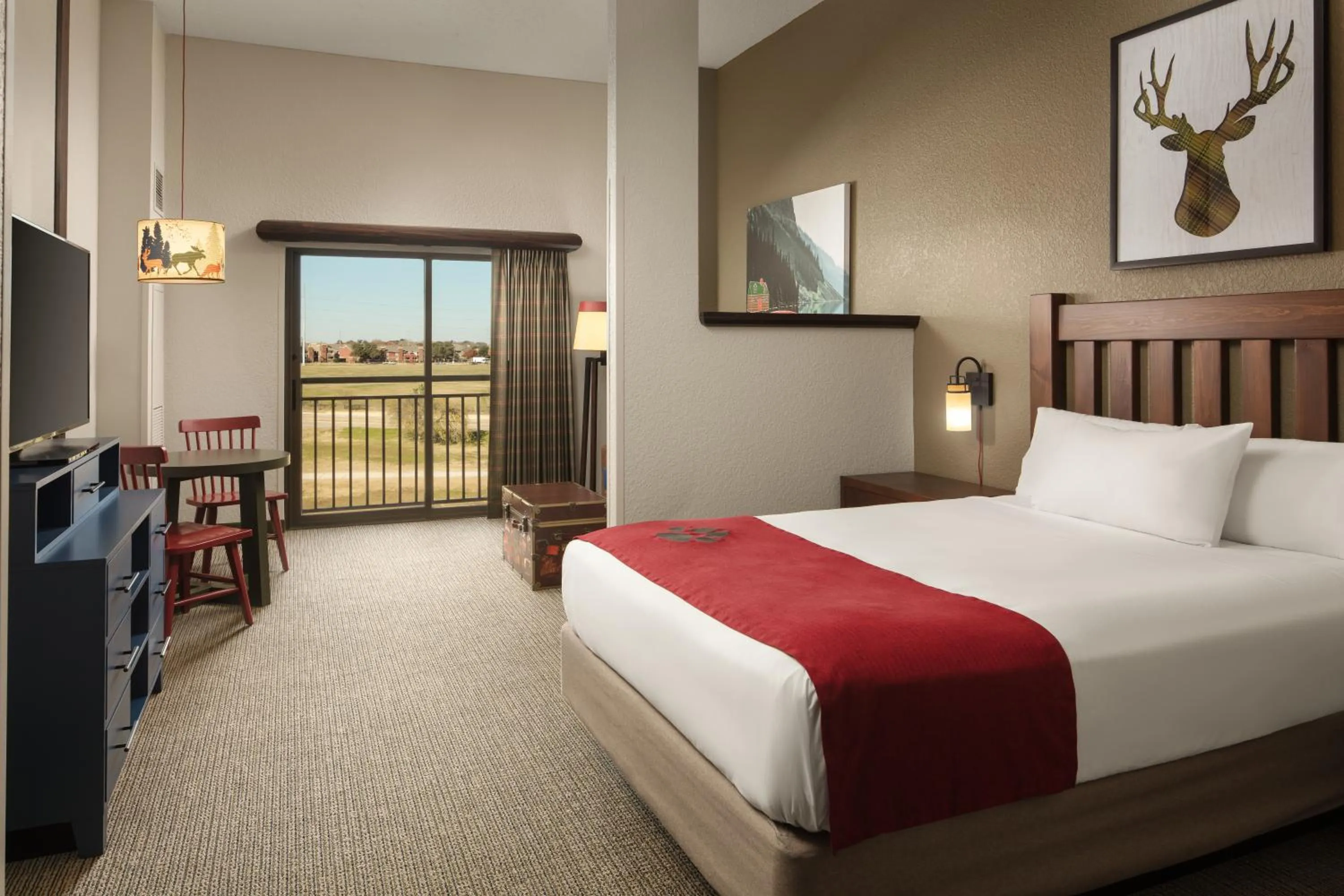 Bed in Great Wolf Lodge Georgia