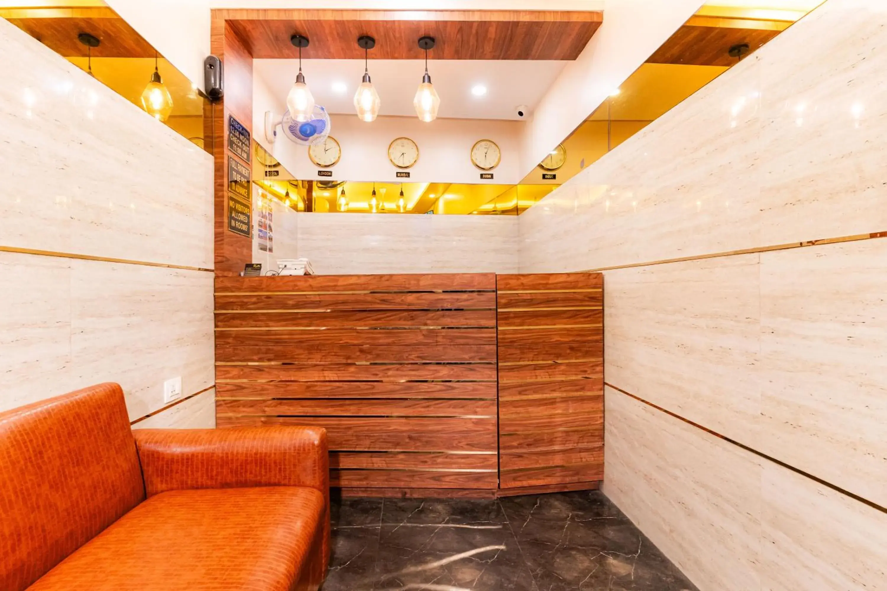 Lobby or reception in Itsy Hotels Elegant Lobby or reception in Itsy Hotels Elegant