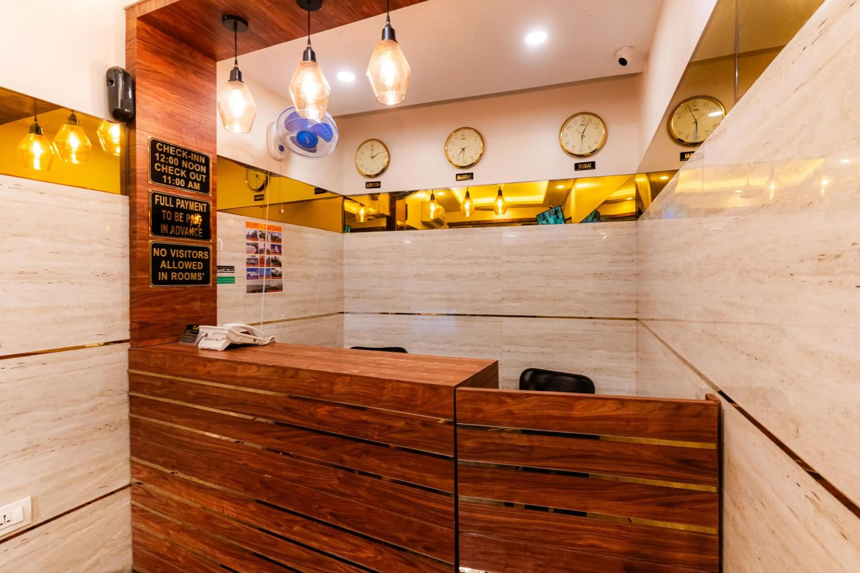 Lobby or reception in Itsy Hotels Elegant