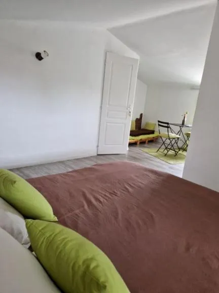 Bedroom, Bed in Chambres d'hôtes La Frise