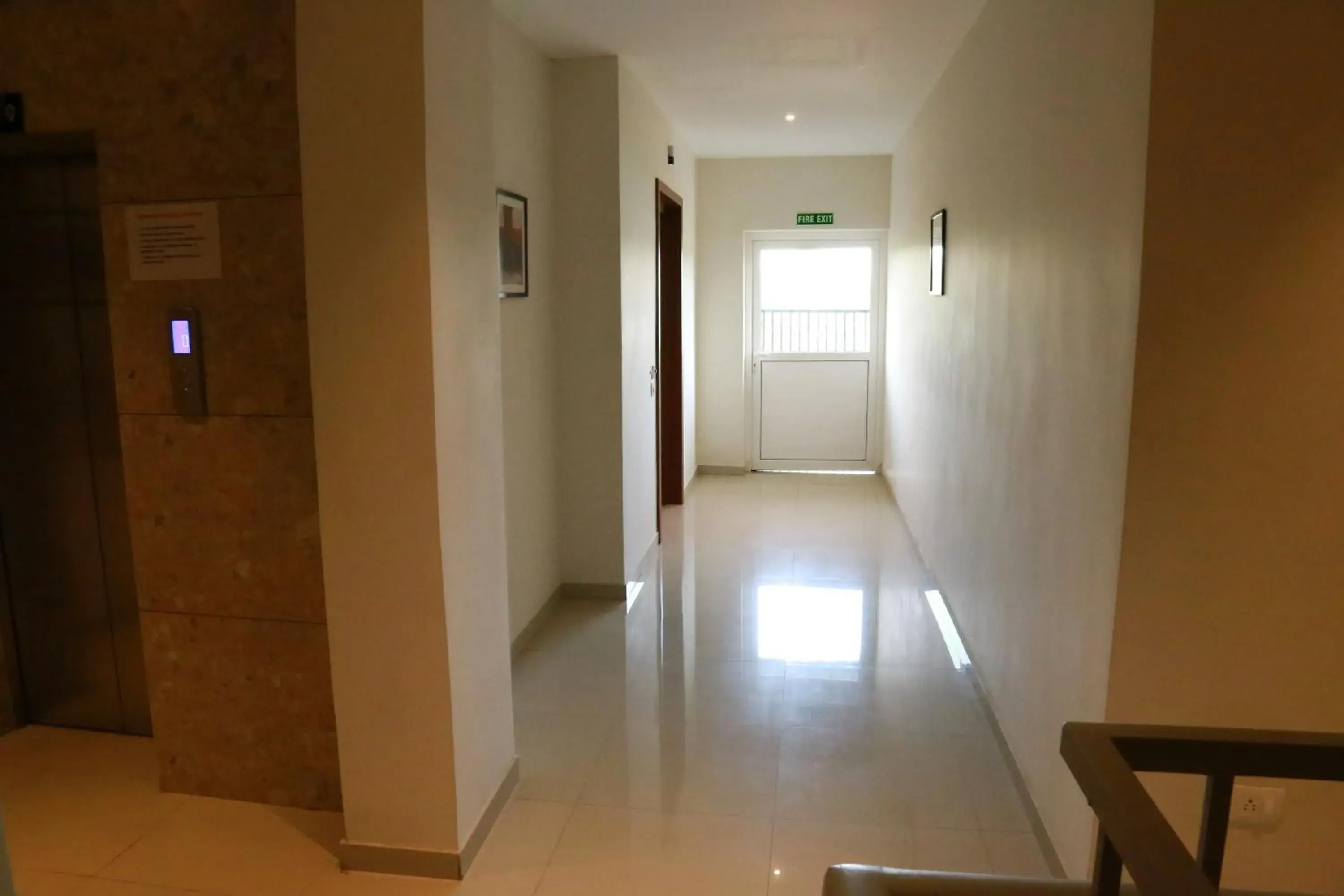 Facade/entrance in Hotel Picnic Facade/entrance in Hotel Picnic