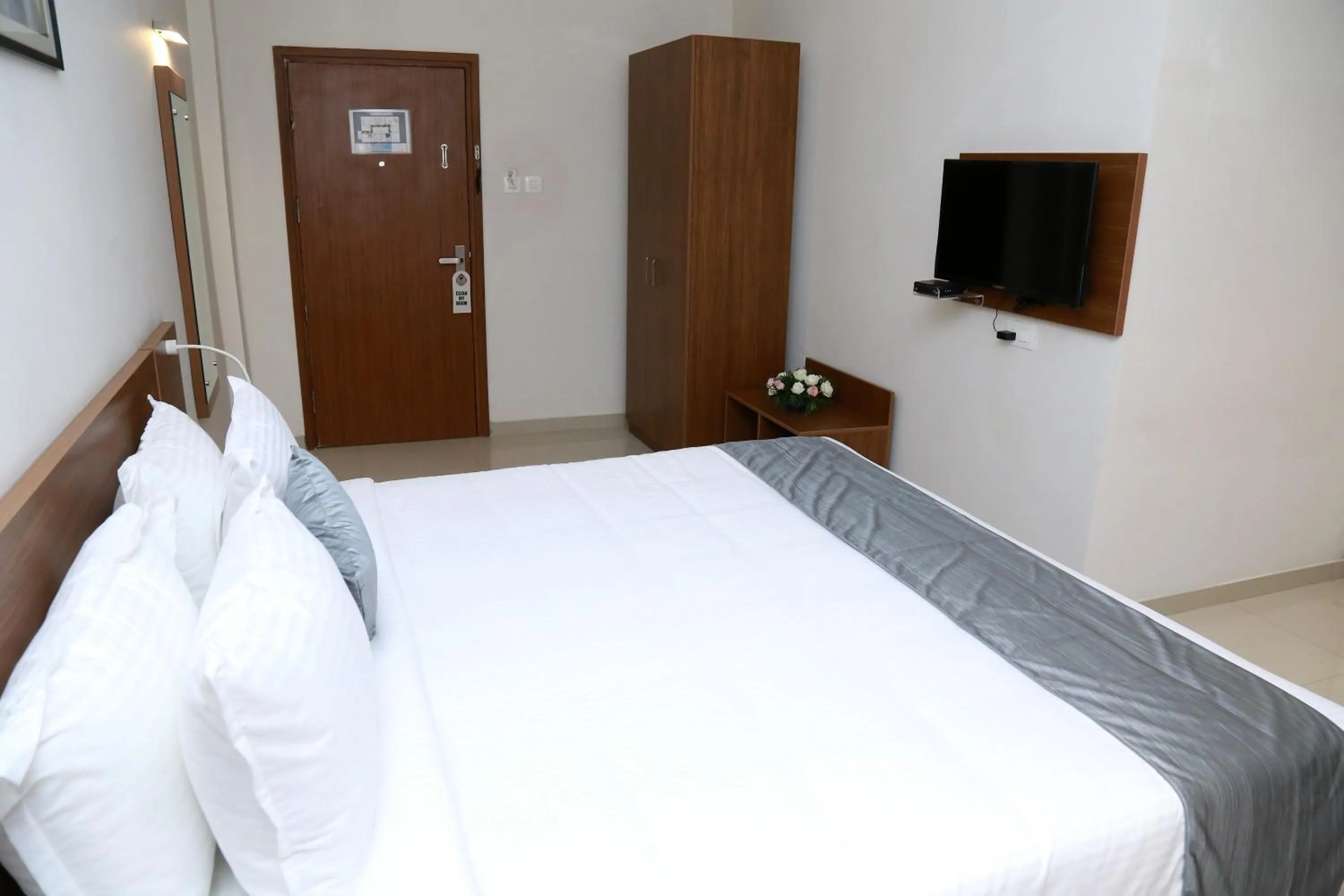 Bedroom, Bed in Hotel Picnic