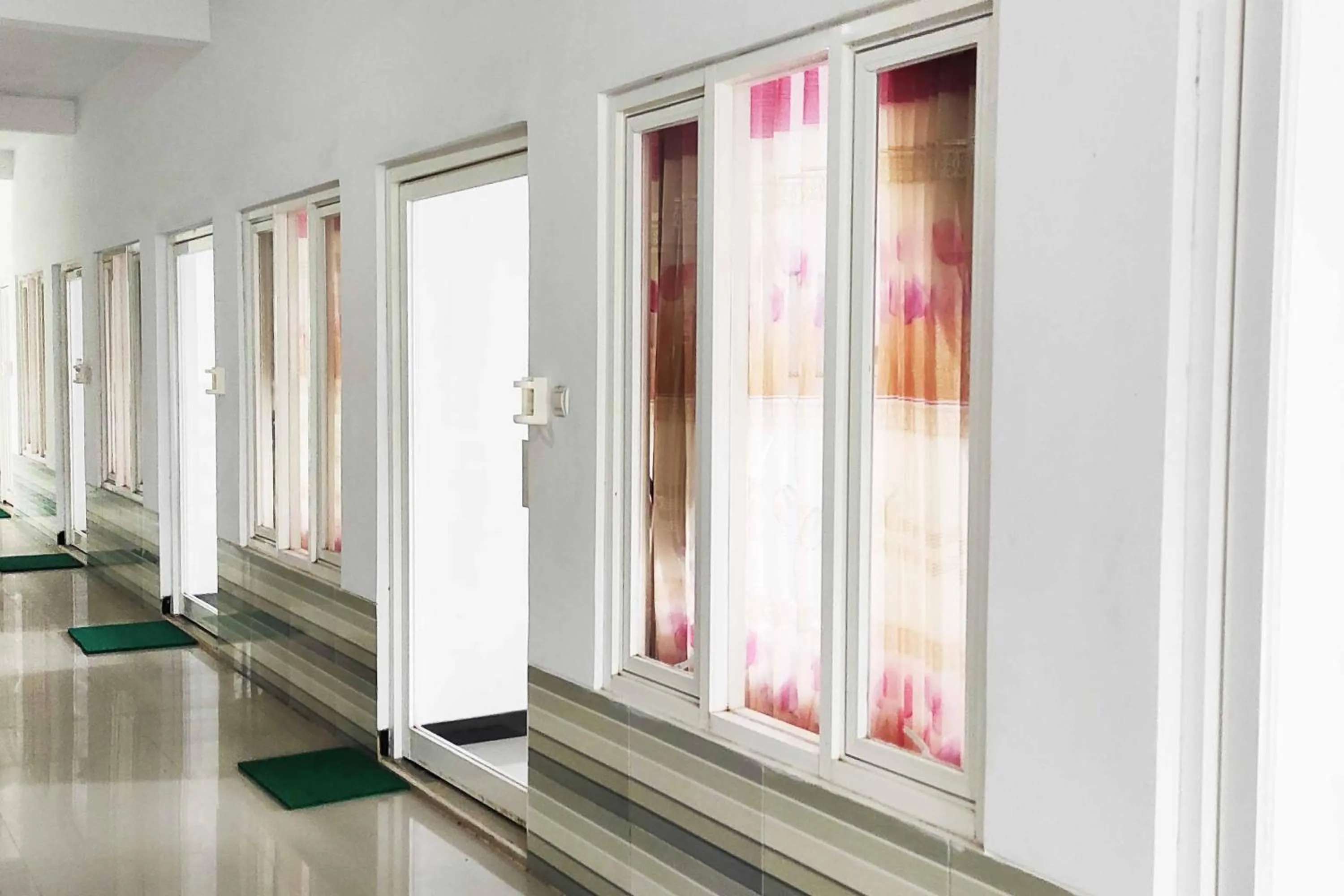 Pertiwi Homestay Near Museum Angkut Batu Mitra RedDoorz