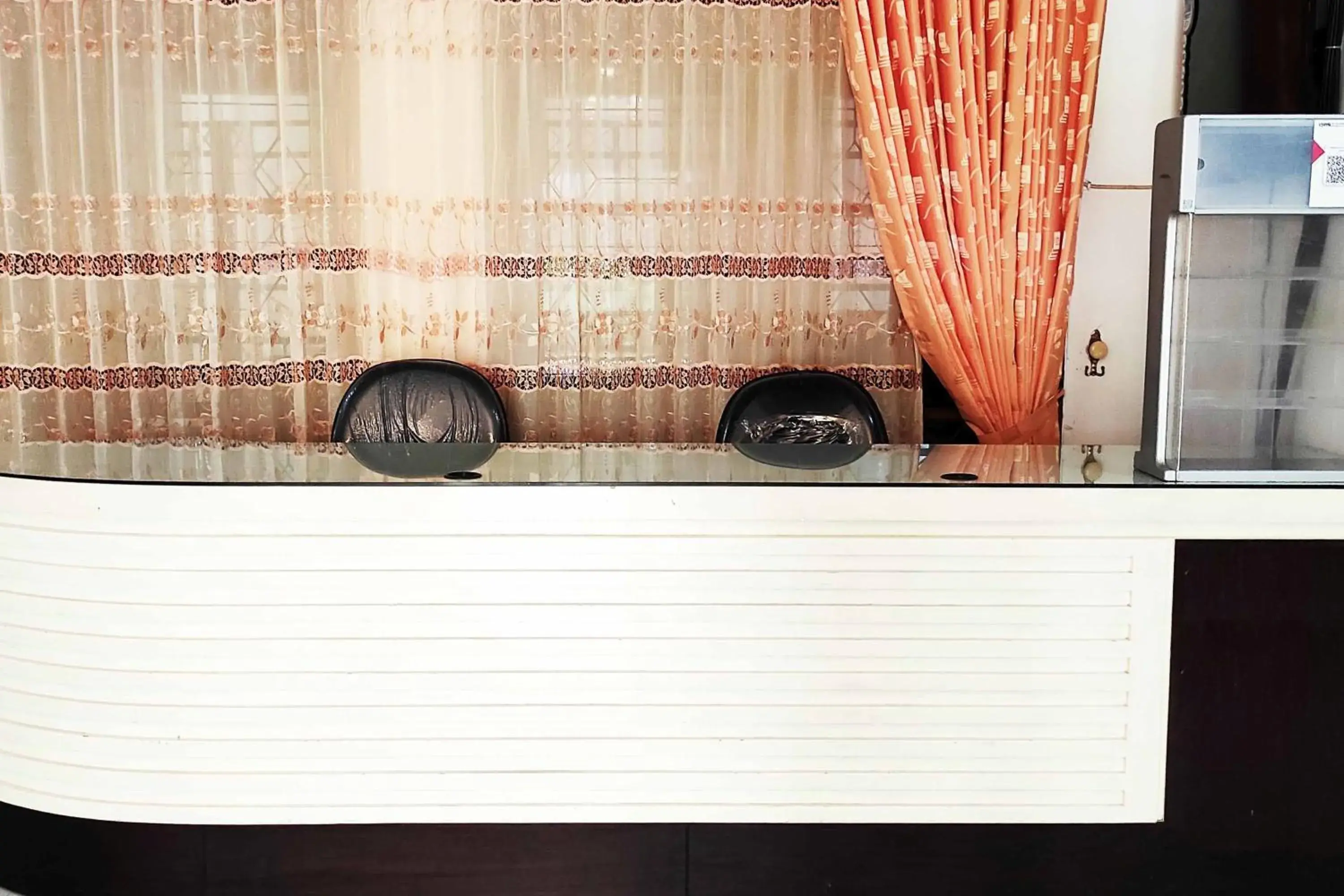 Lobby or reception in Pertiwi Homestay Near Museum Angkut Batu Mitra RedDoorz Lobby or reception in Pertiwi Homestay Near Museum Angkut Batu Mitra RedDoorz