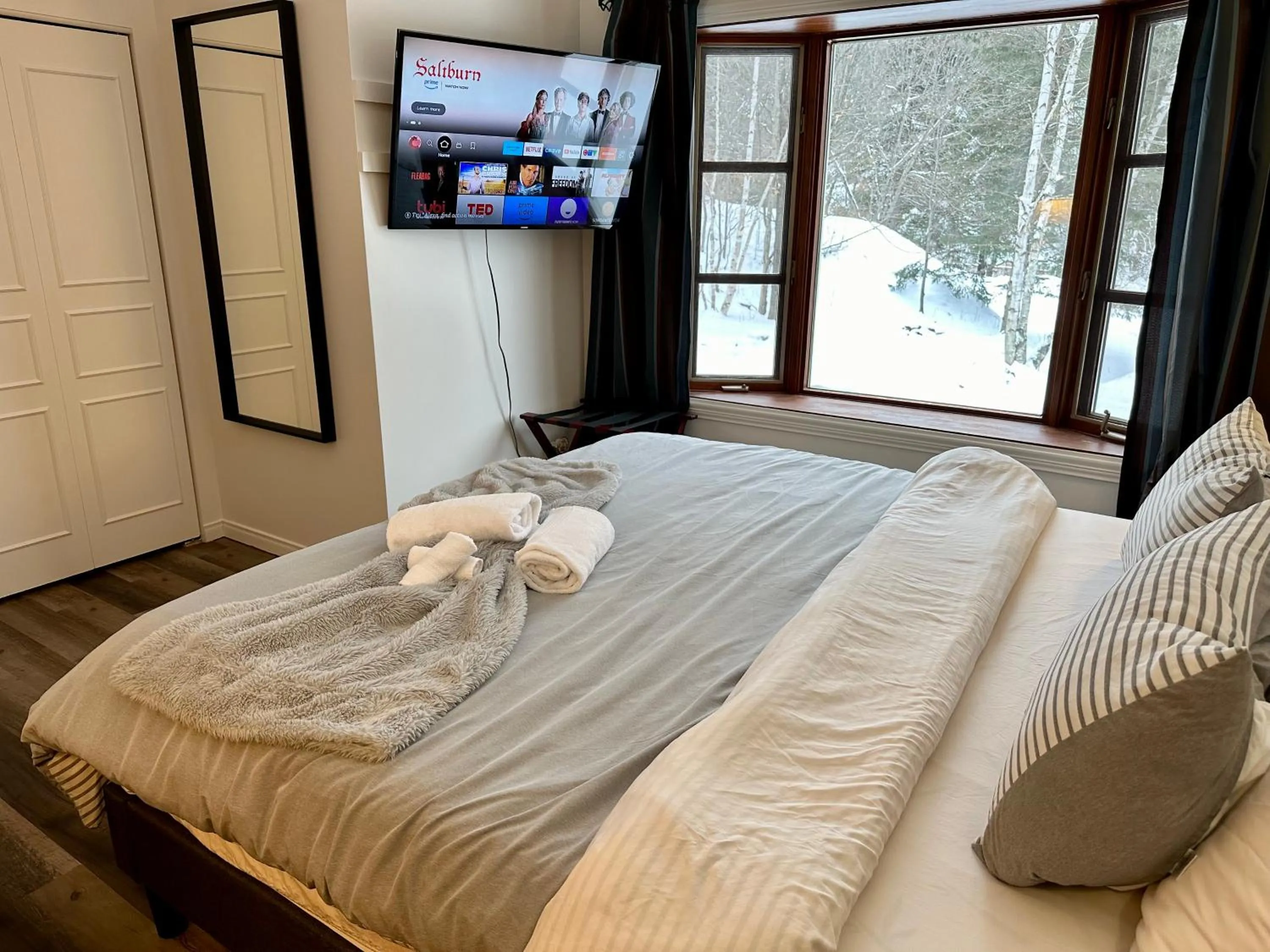 Bed in Le Plateau by Tremblant Vacations