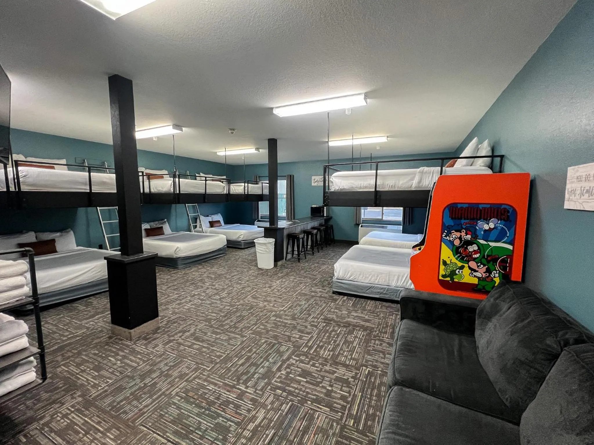 Photo of the whole room, Bed in Metropolis Resort - Eau Claire