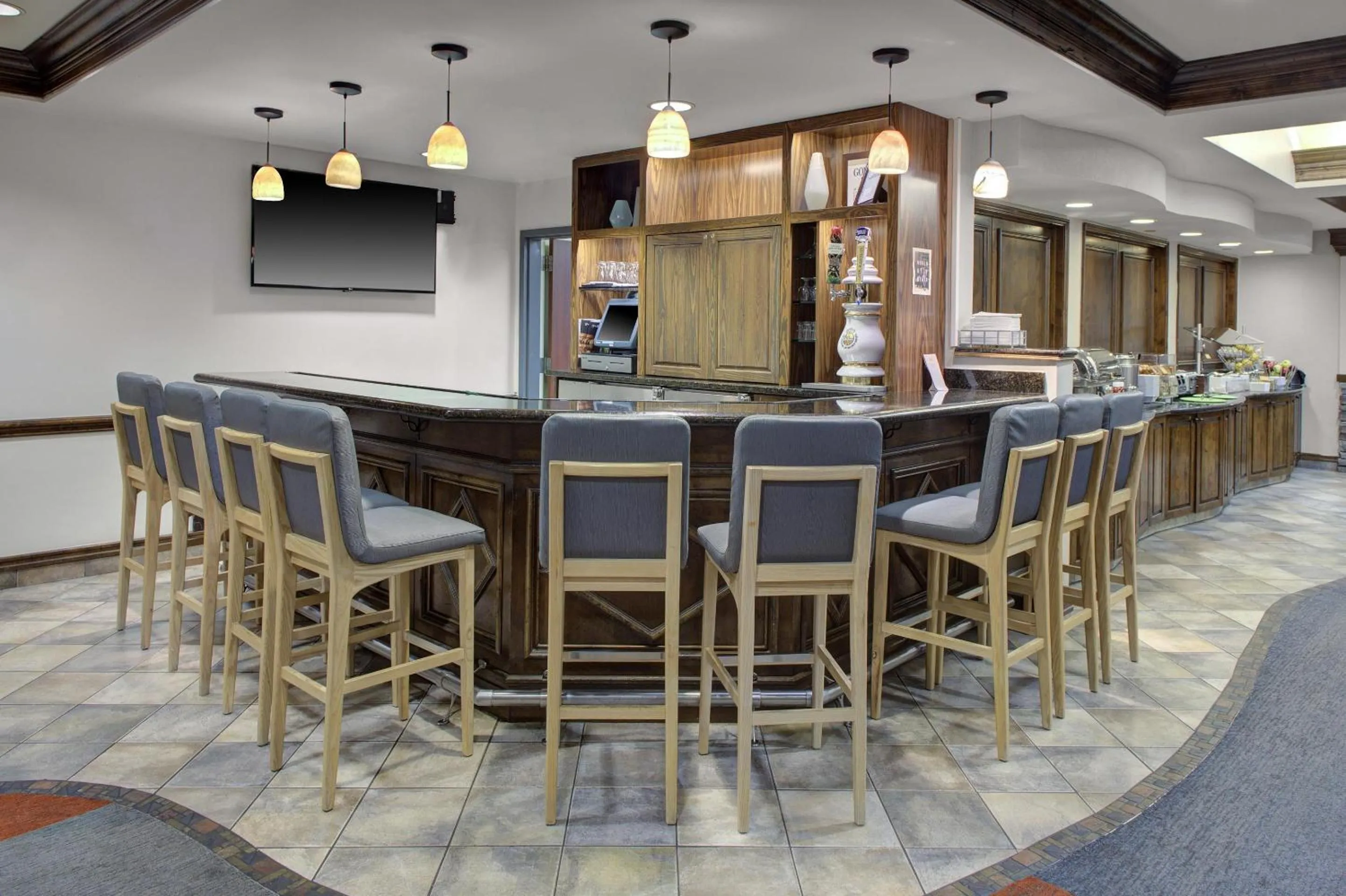 Lounge or bar in Hyatt House Fishkill-Poughkeepsie