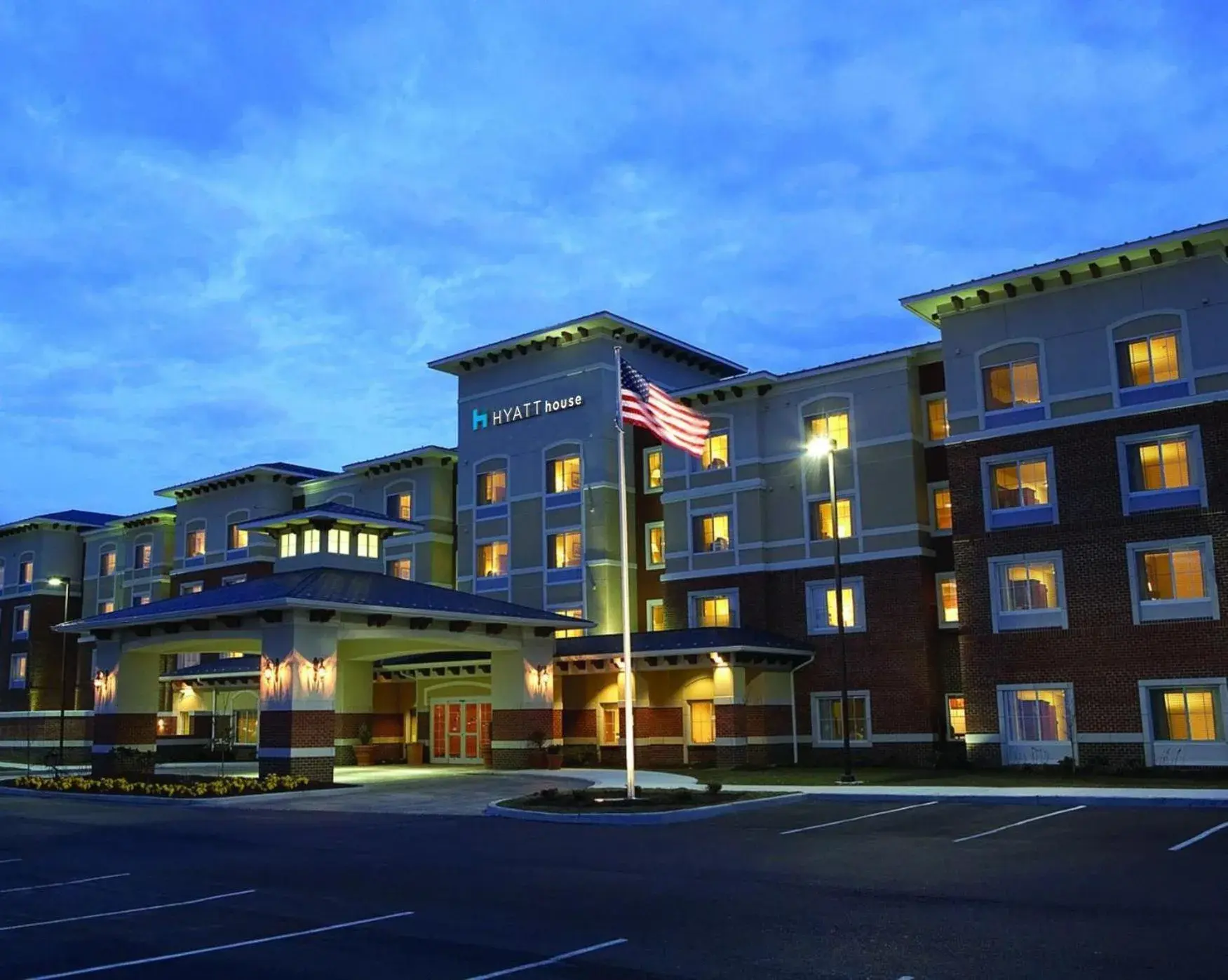Property building in Hyatt House Fishkill-Poughkeepsie Property building in Hyatt House Fishkill-Poughkeepsie