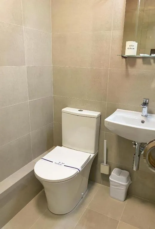 Lift Hotel Boutique - Derybasivska