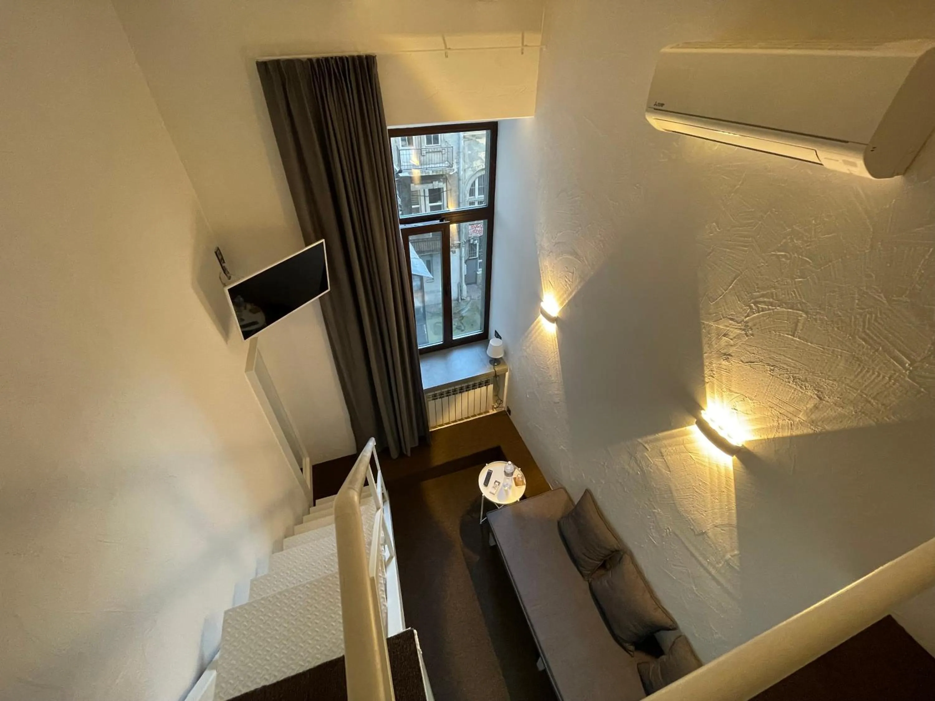 Living room, Bed in Lift Hotel Boutique - Derybasivska