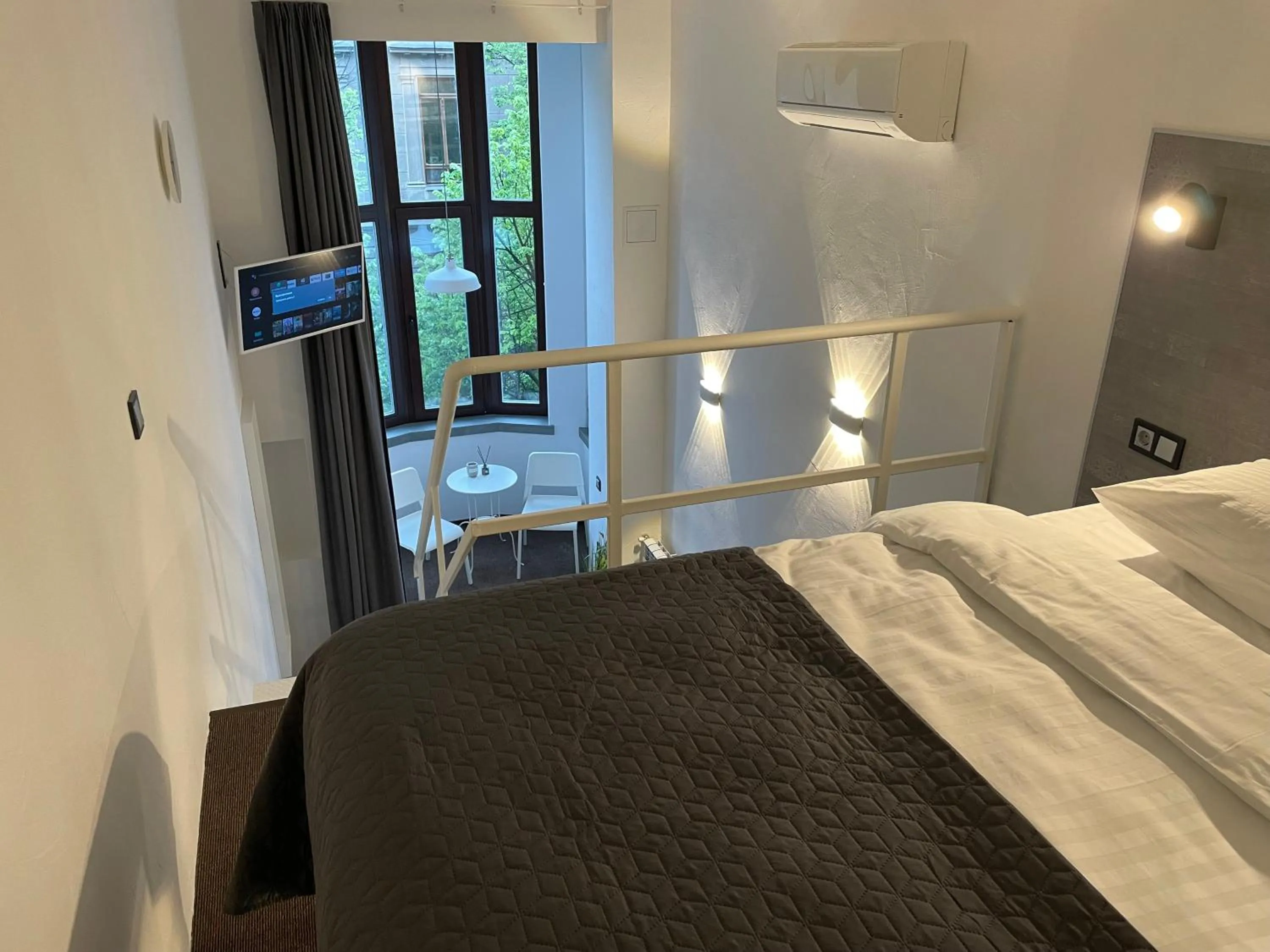 Balcony/Terrace, Bed in Lift Hotel Boutique - Derybasivska