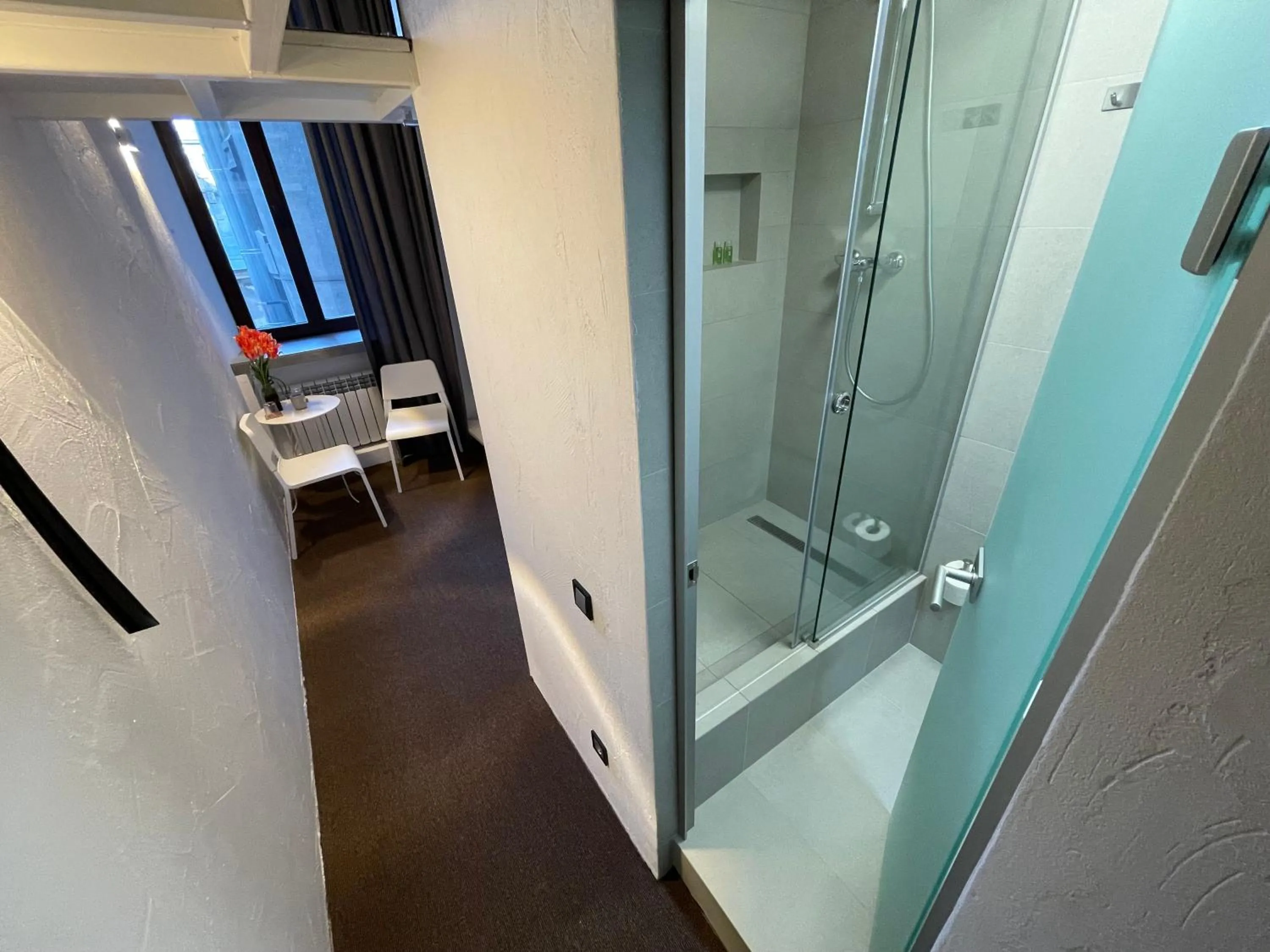 Bathroom in Lift Hotel Boutique - Derybasivska