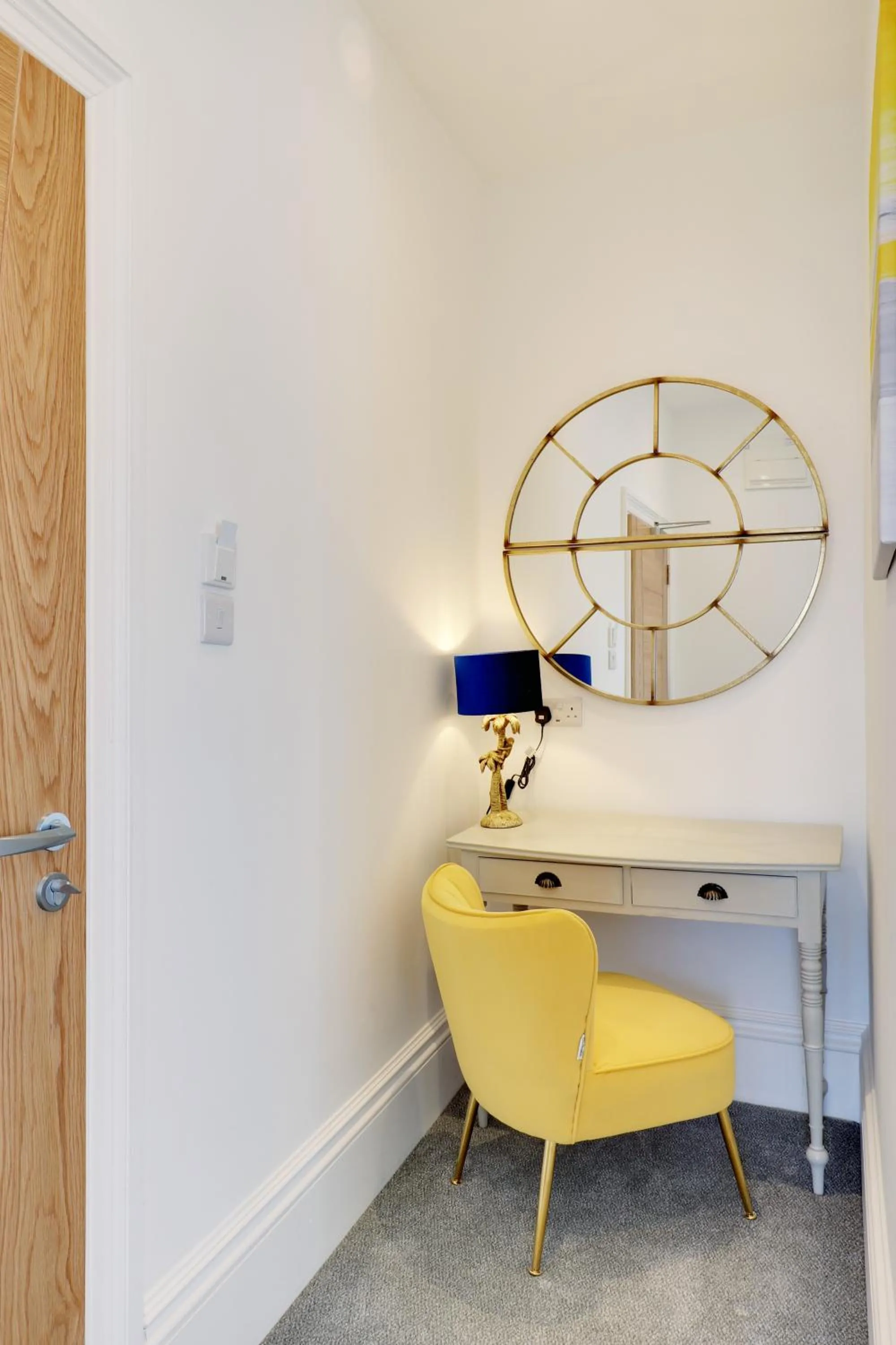 Master accommodation suite 2 sea view with balcony