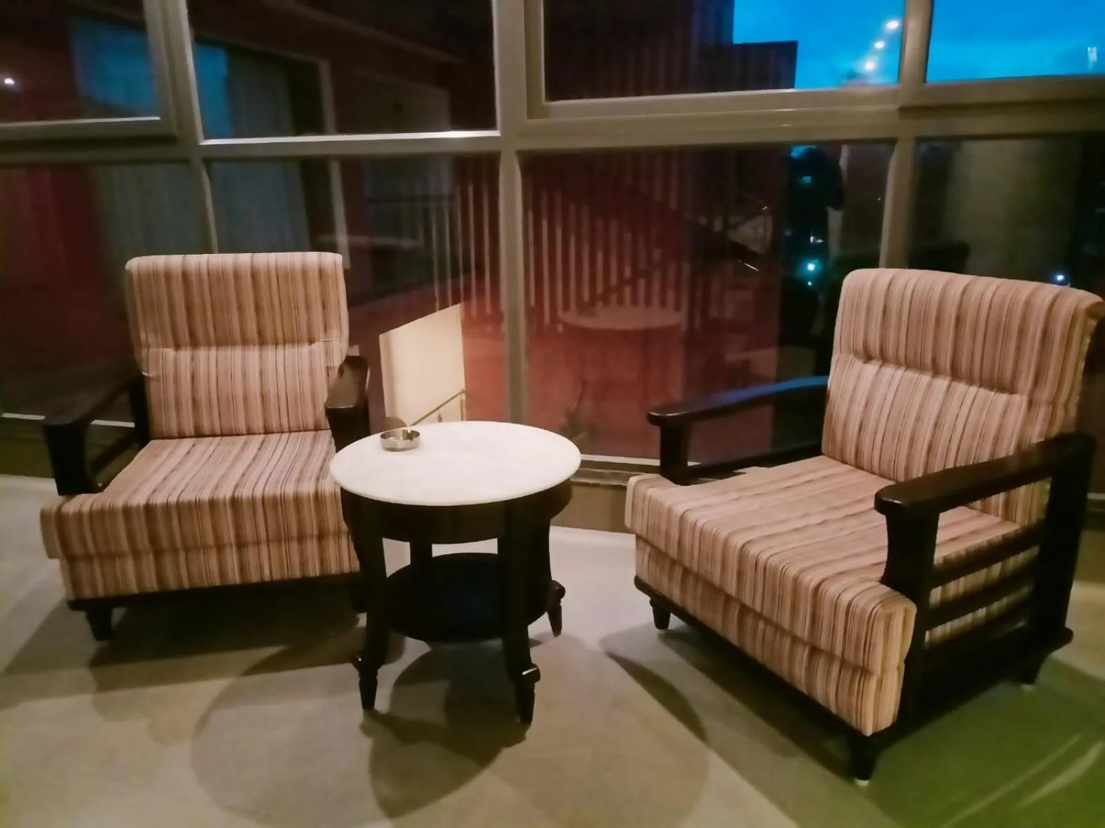 Seating area in Abhyagama Hotel
