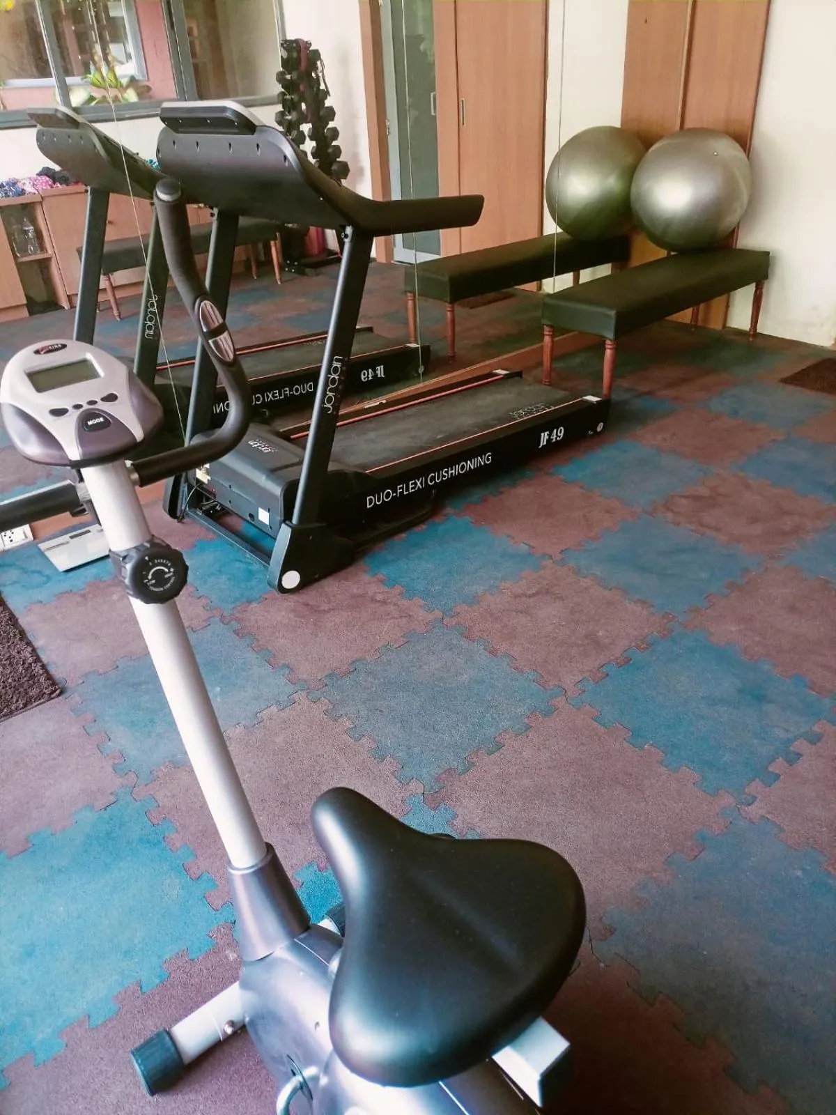 Fitness centre/facilities in Abhyagama Hotel