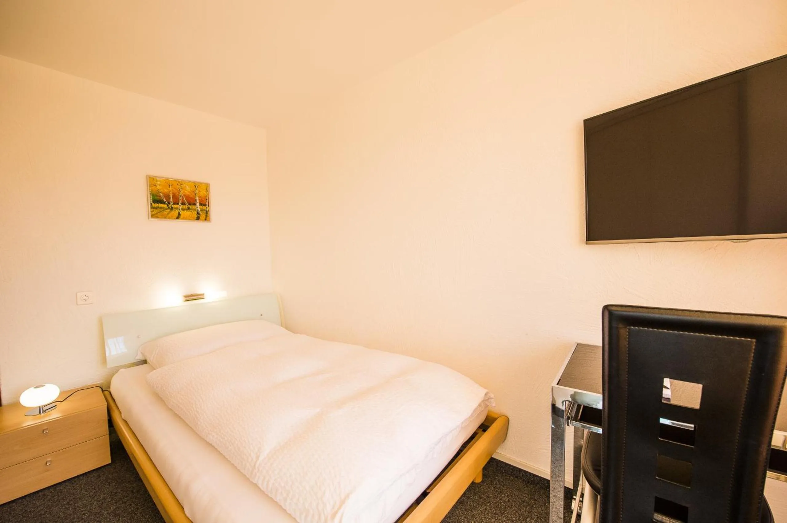 Bed in Hotel Sternen