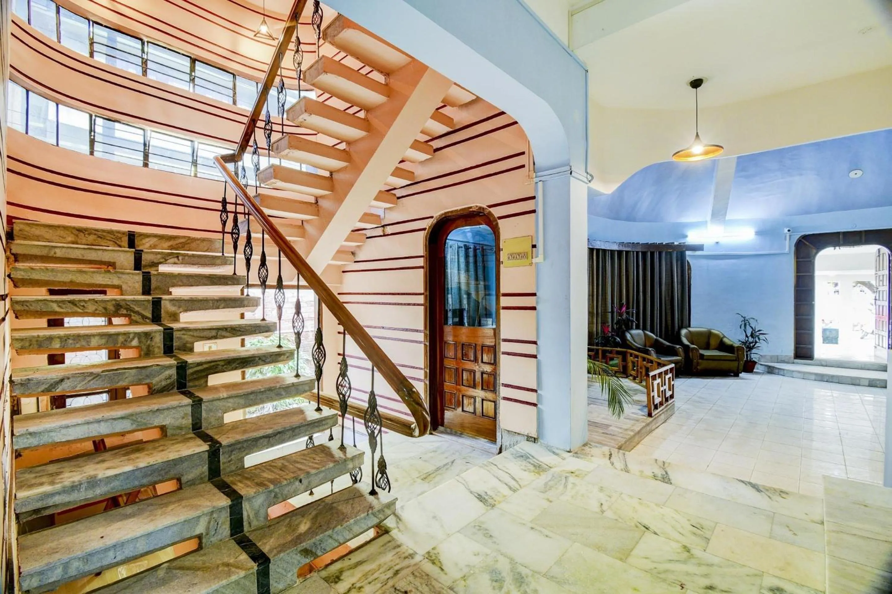 Lobby or reception in Hotel O The Dove Villa