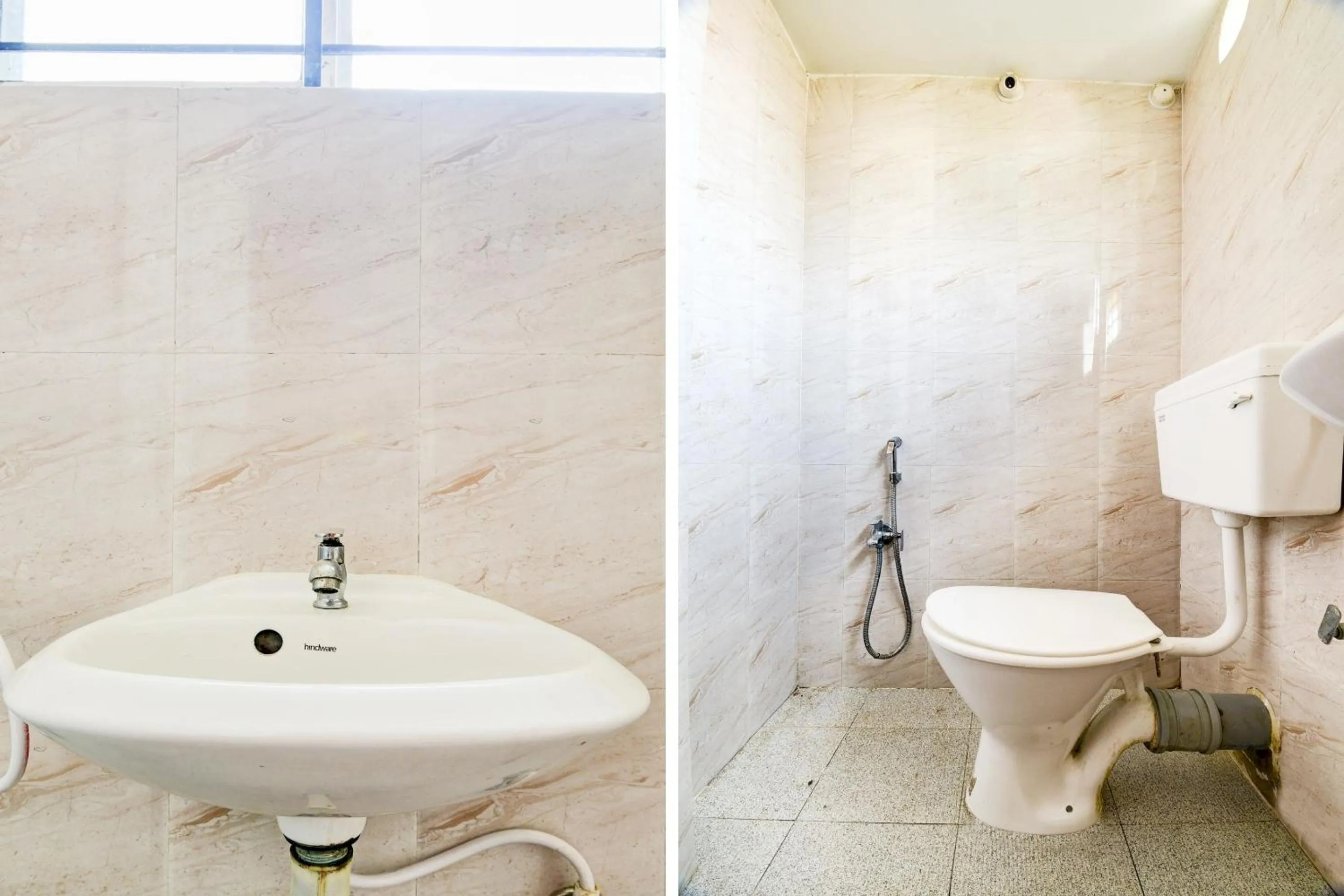 Bathroom in Super Hotel O The Dove Villa