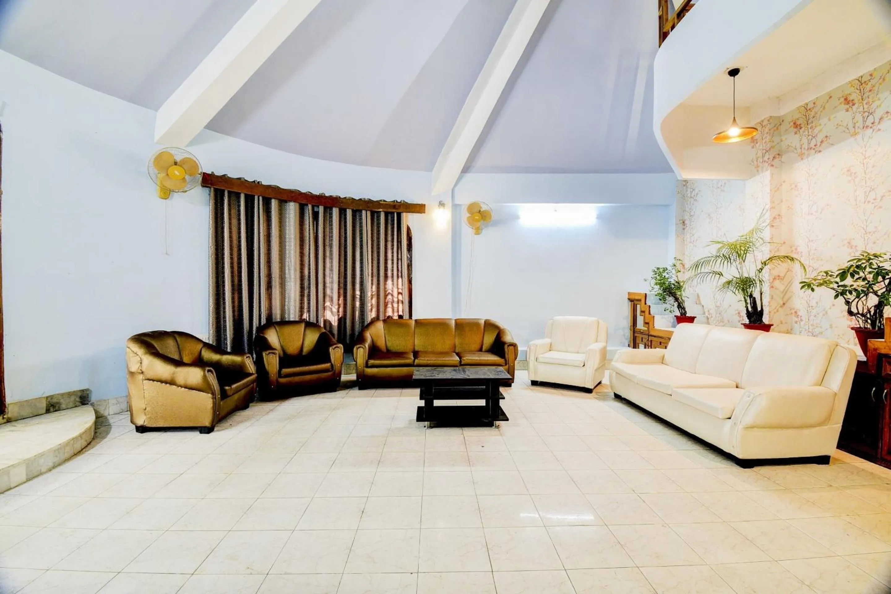 Lobby or reception in Hotel O The Dove Villa